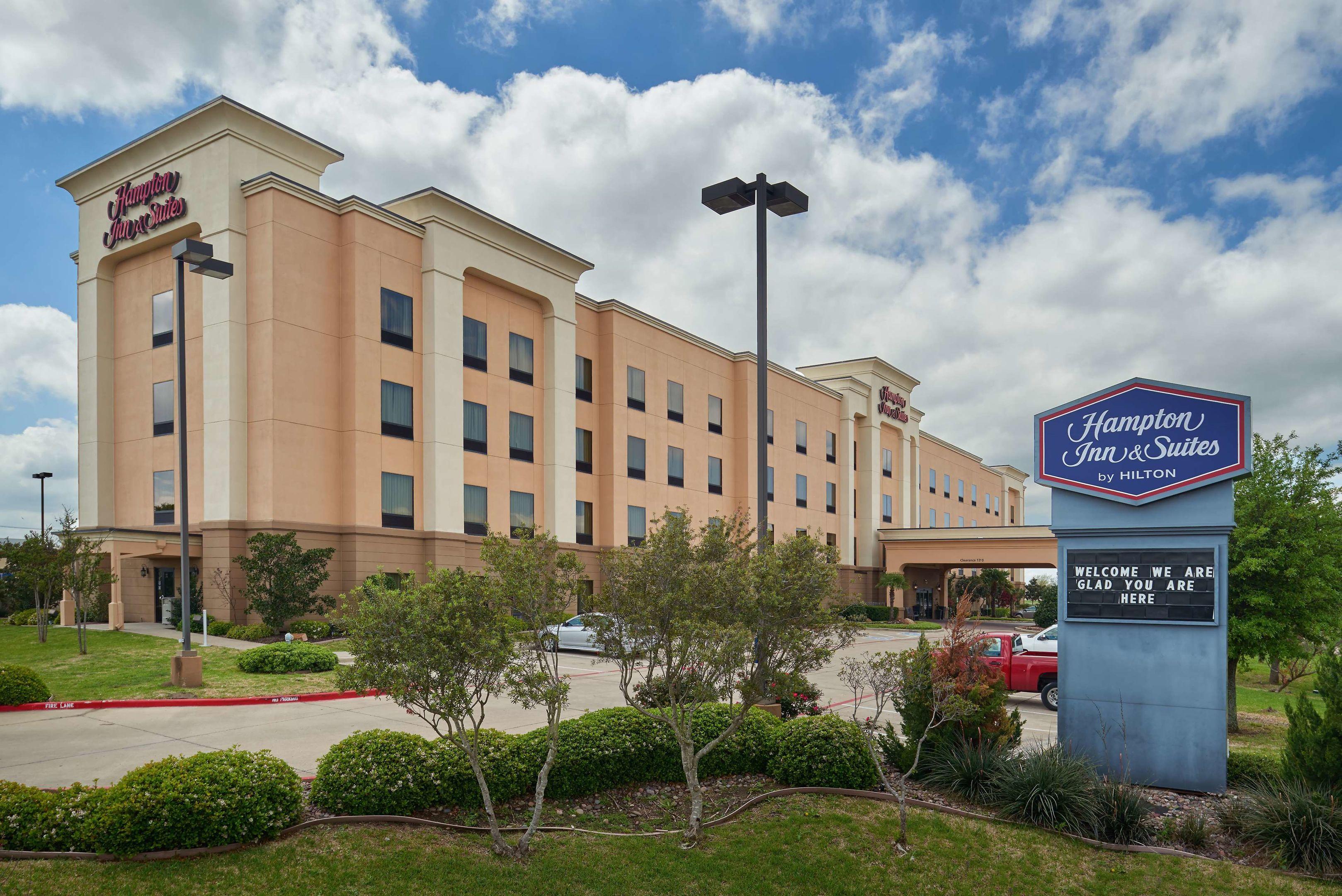 Hampton Inn & Suites Waco-South