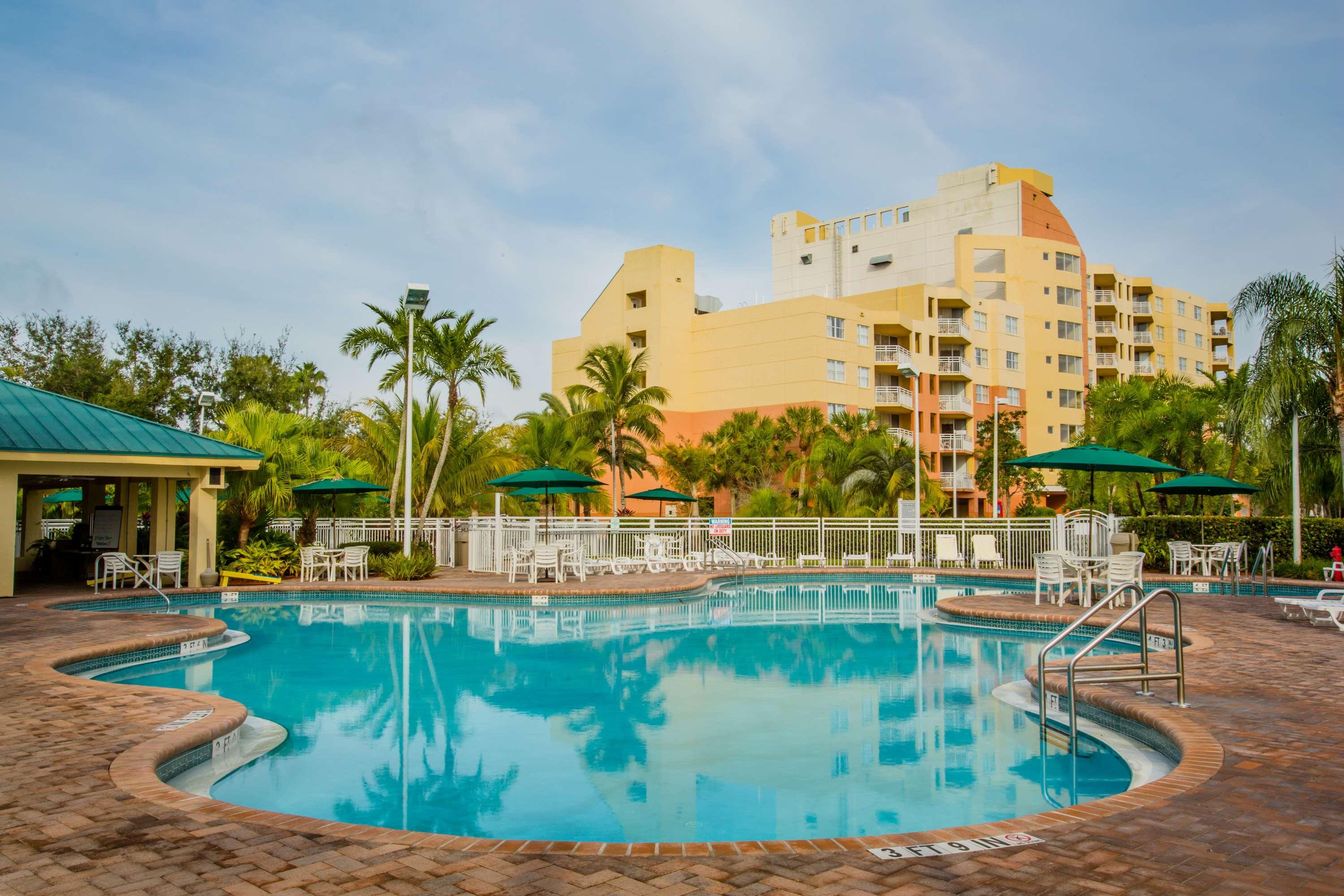 Vacation Village at Bonaventure — photo 4