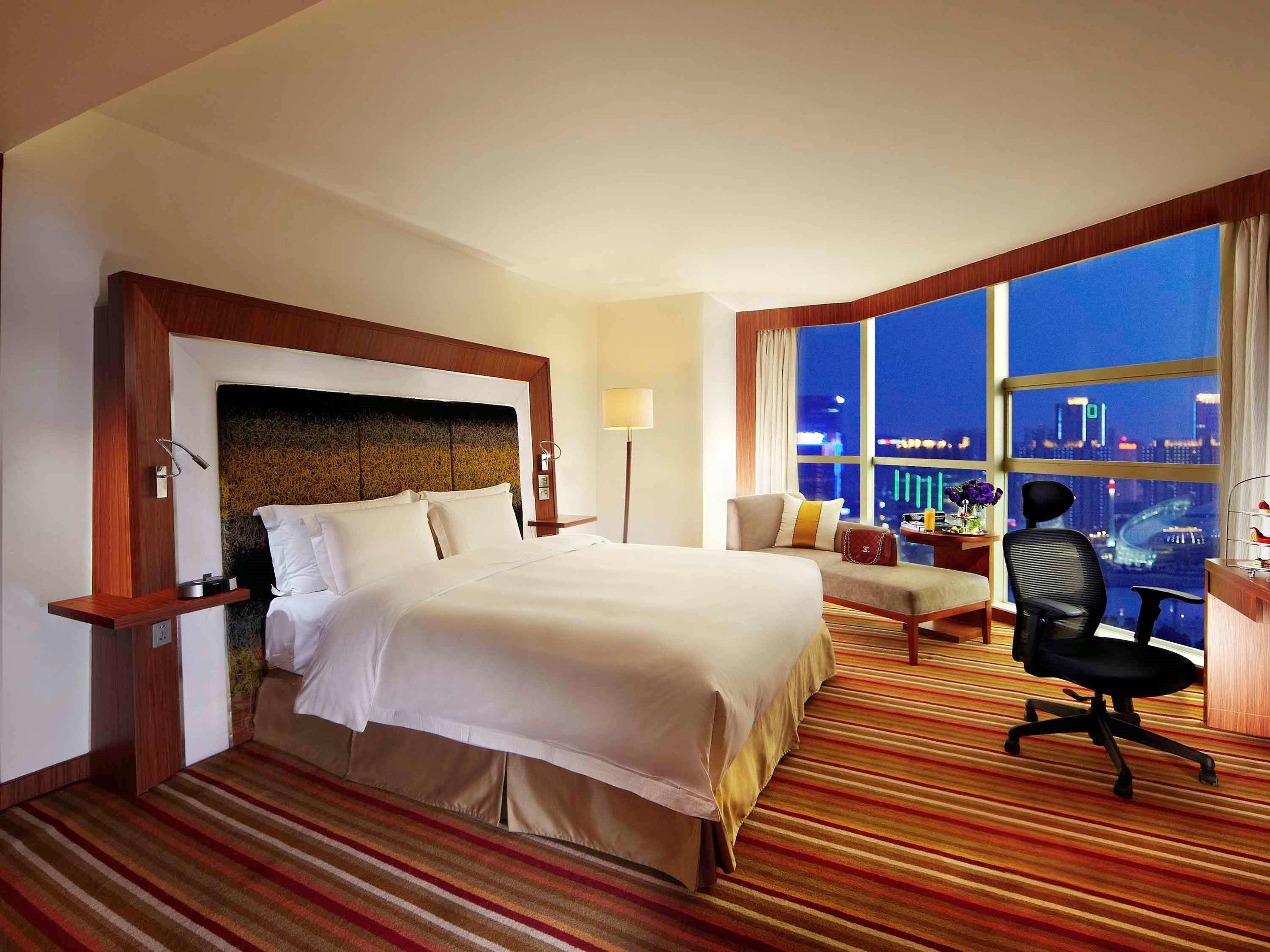 Novotel Zhengzhou Convention Centre — photo 4