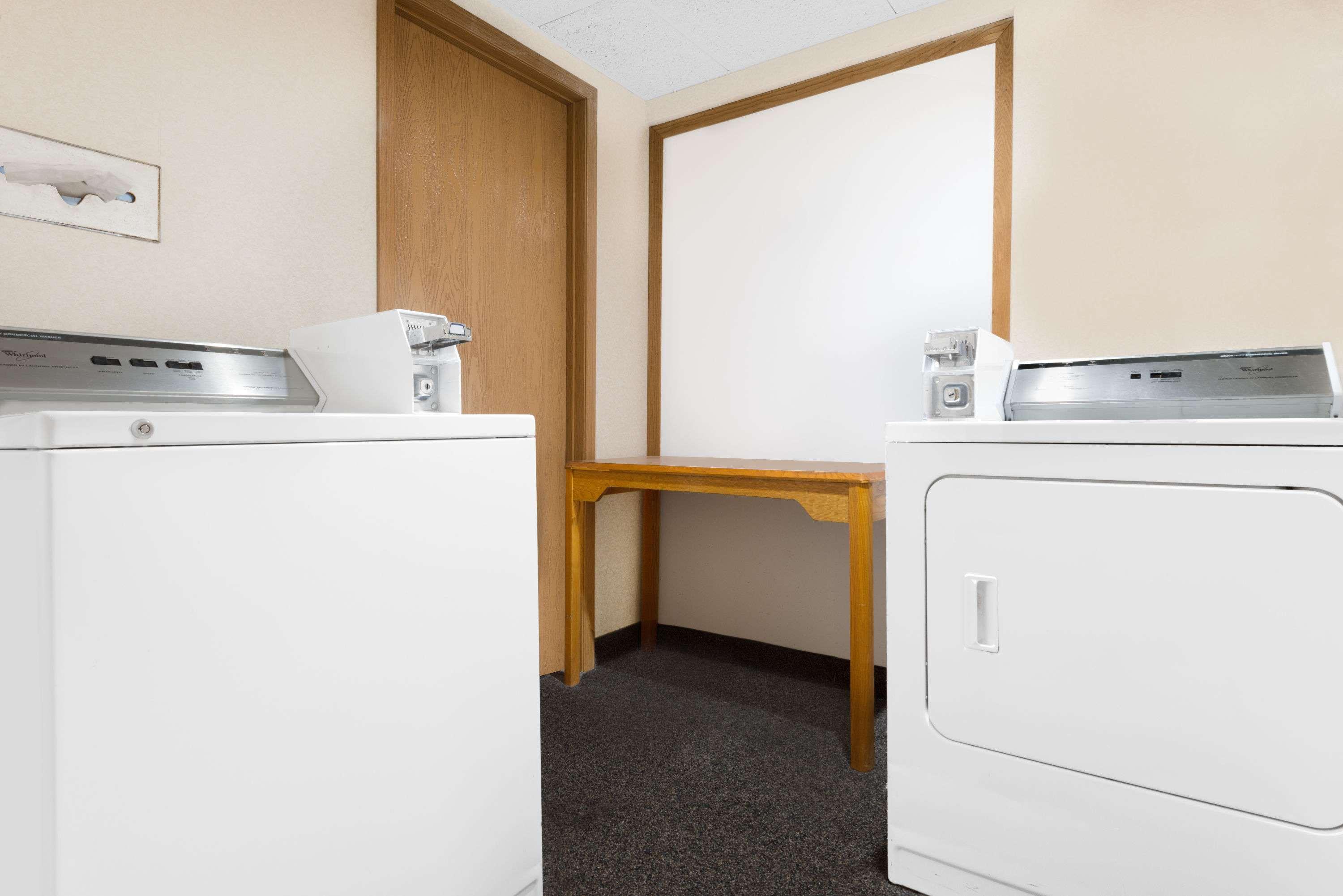 Days Inn Ames — photo 4