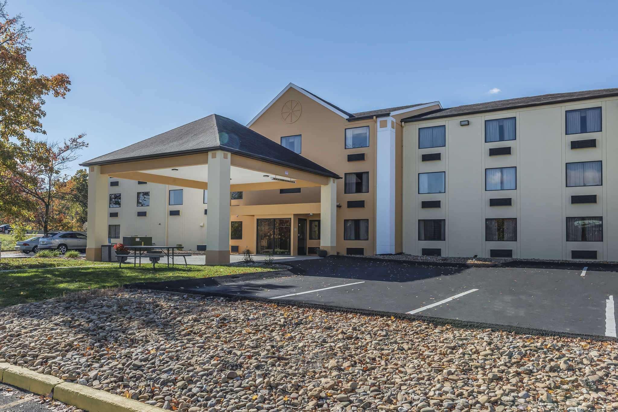 Quality Inn & Suites — photo 4