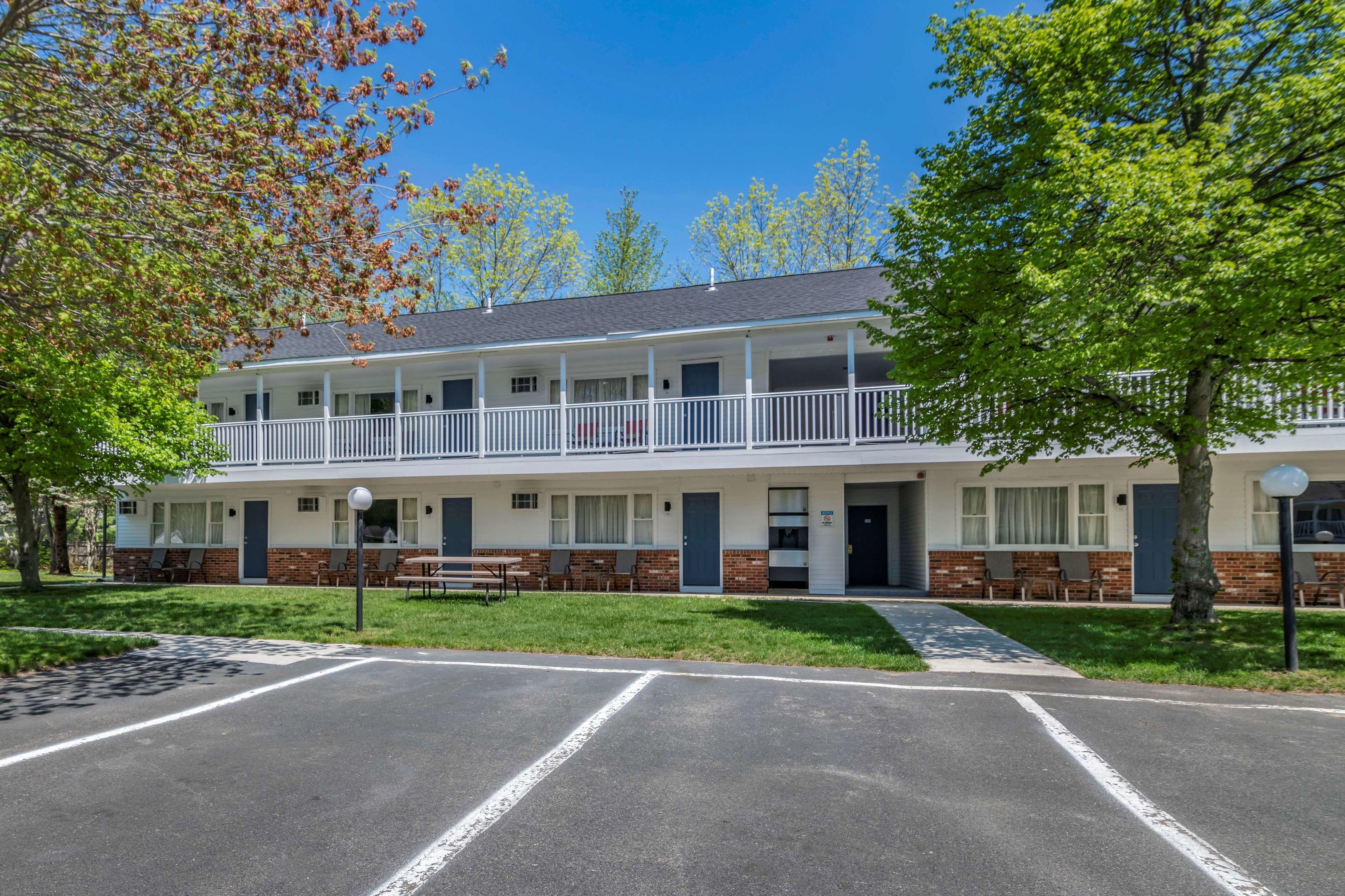 Americas Best Value Inn — photo 3