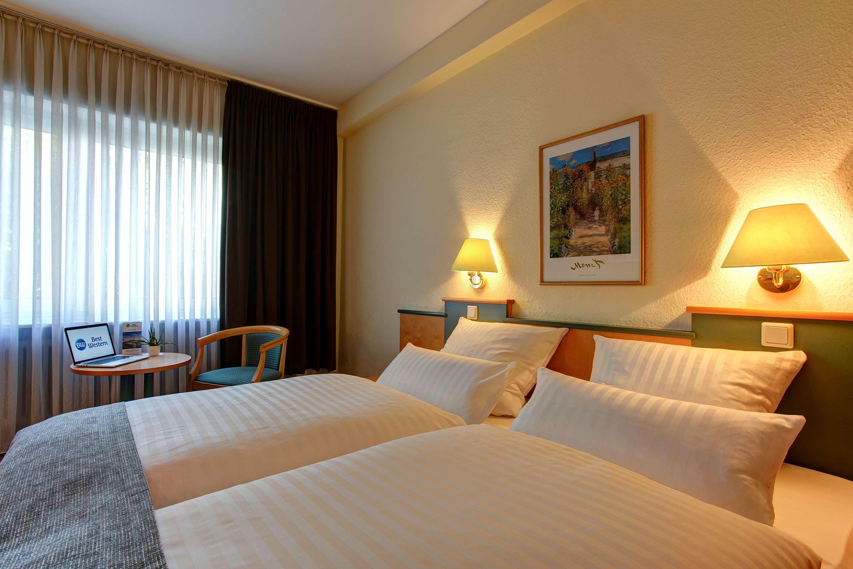 Best Western Ambassador Hotel — photo 4