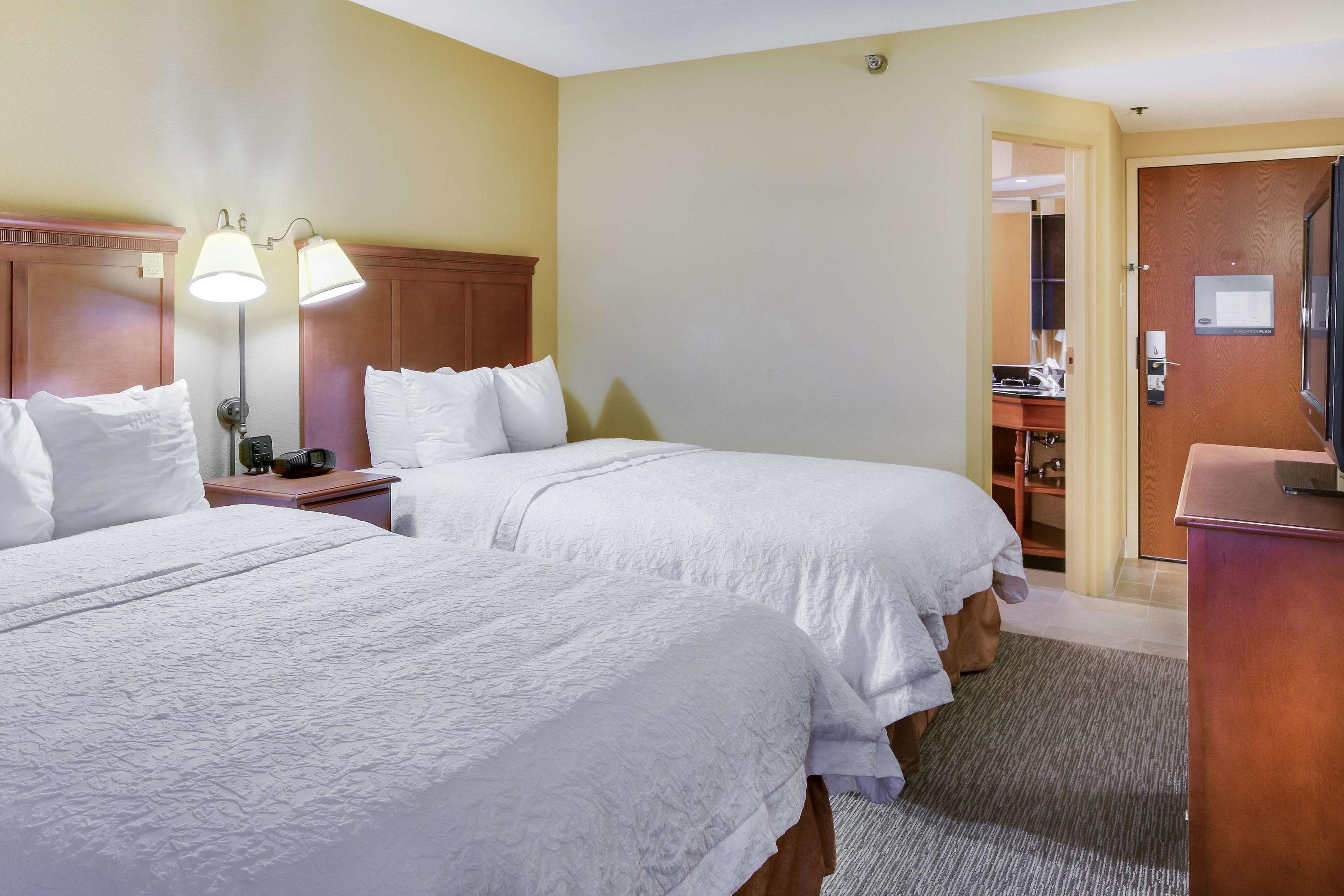 Hampton Inn Pittsburgh-Airport — photo 4