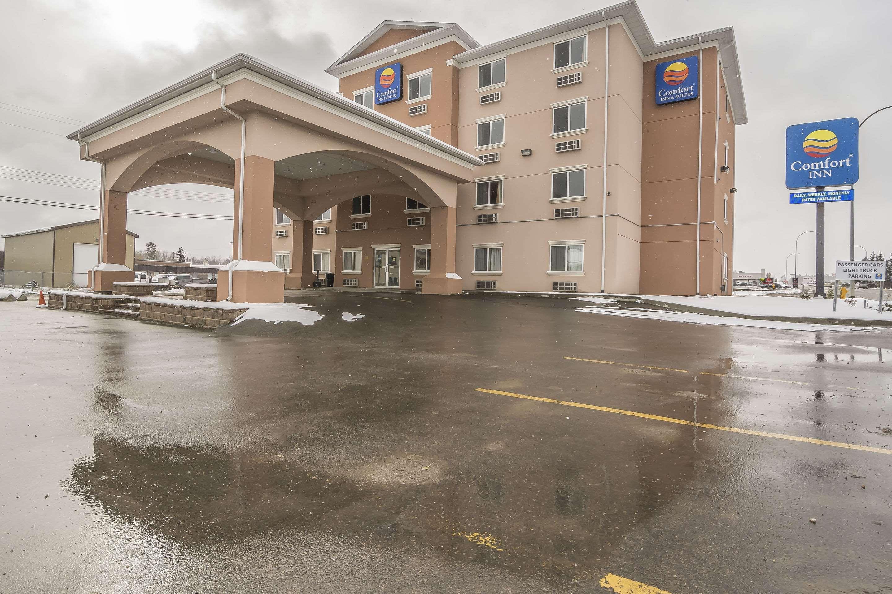 Comfort Inn & Suites — photo 4