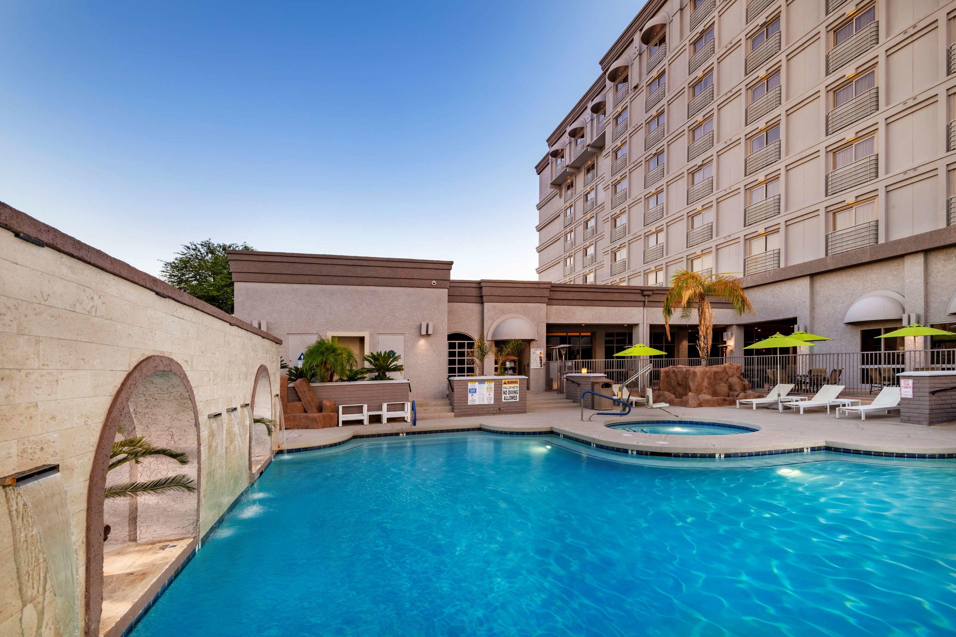 DoubleTree by Hilton Phoenix Mesa — photo 5