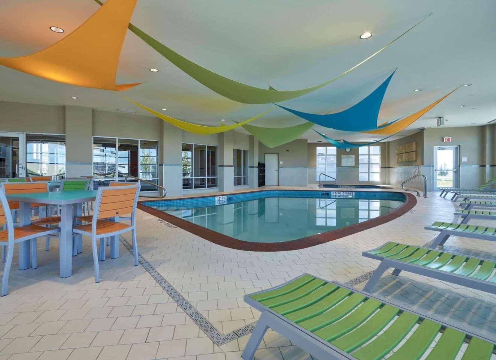 Hampton Inn by Hilton Calgary Airport North — photo 4