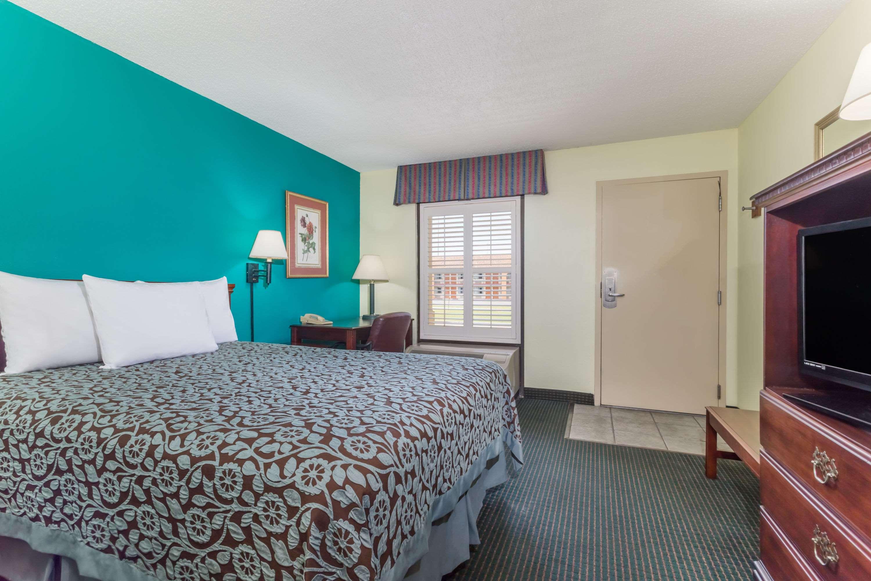 Days Inn Marianna — photo 4