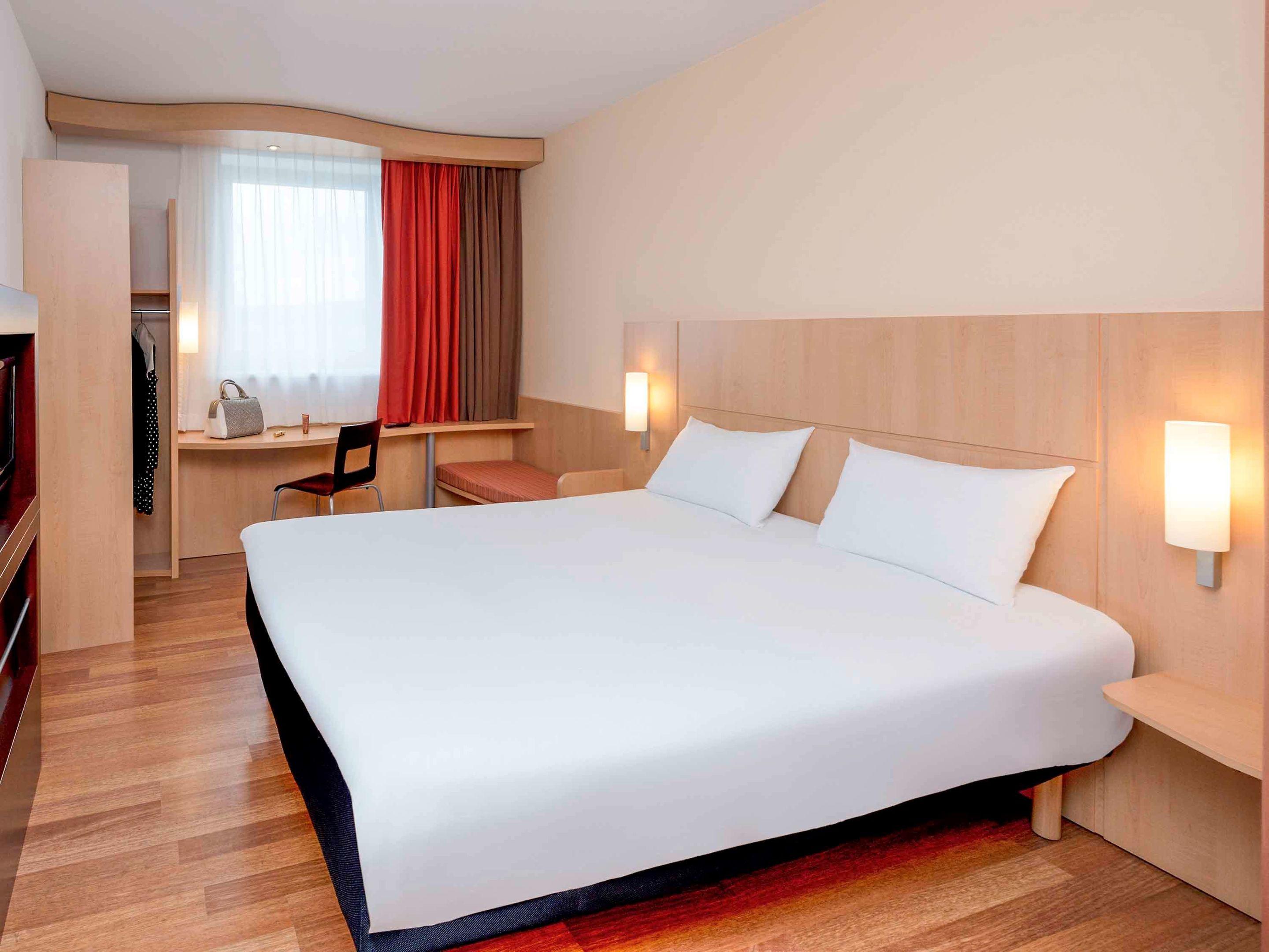 ibis Esch Belval Hotel — photo 5