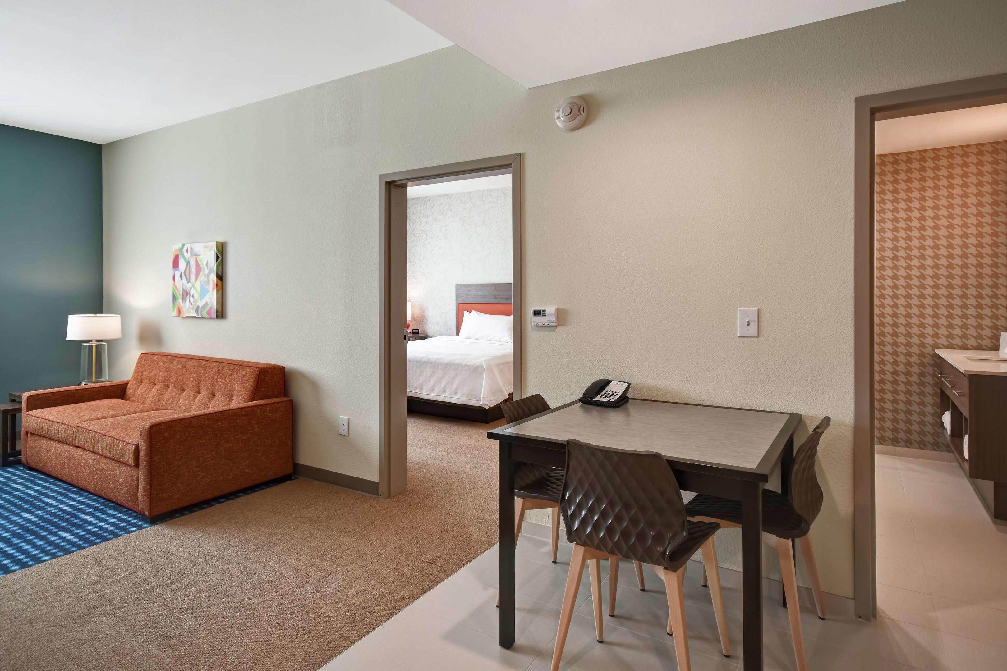 Home2 Suites by Hilton Columbus Downtown — photo 4