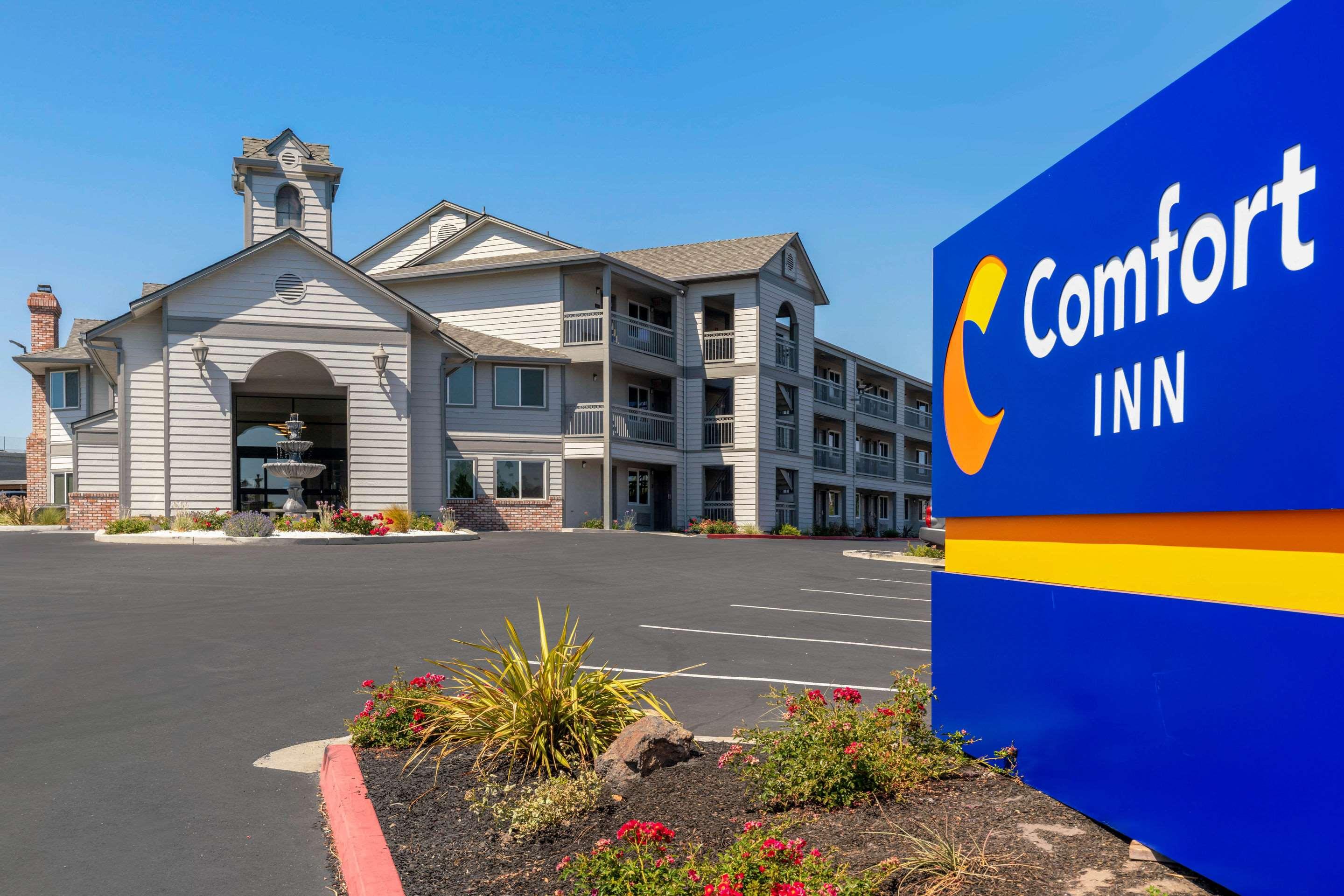 Comfort Inn — photo 3