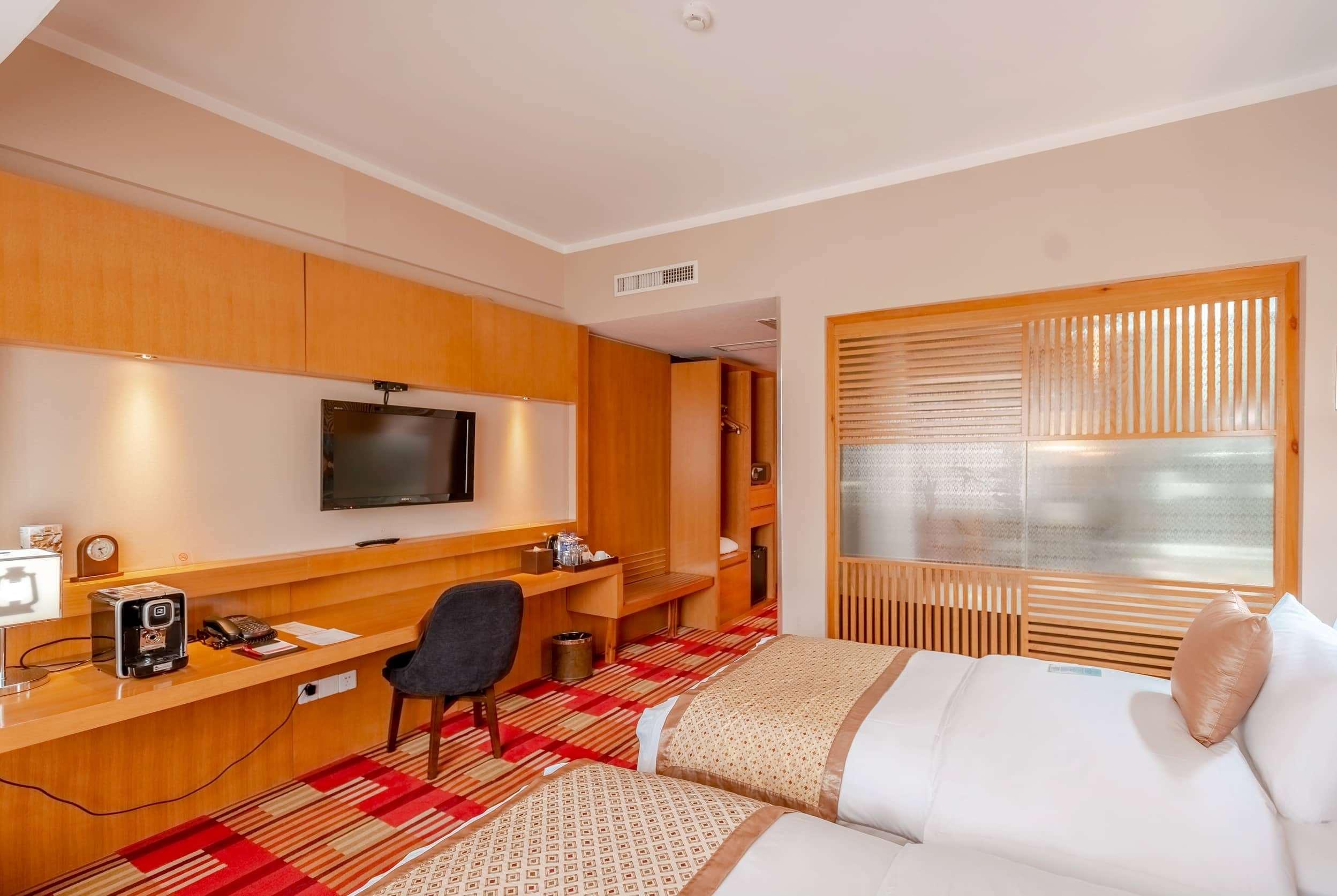 Ramada Ulaanbaatar City Center — photo 4