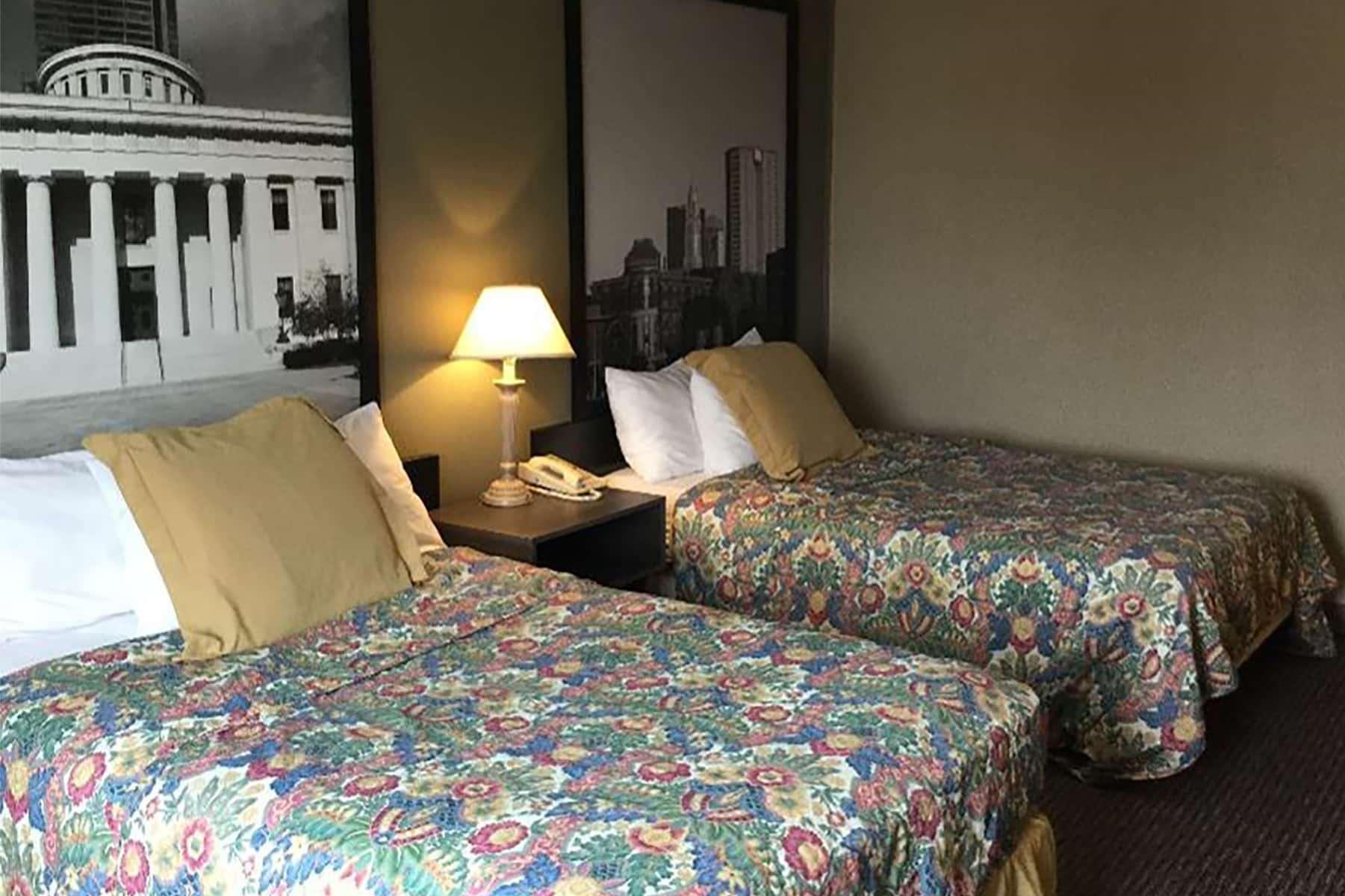 Howard Johnson by Wyndham Cleveland Airport — photo 5