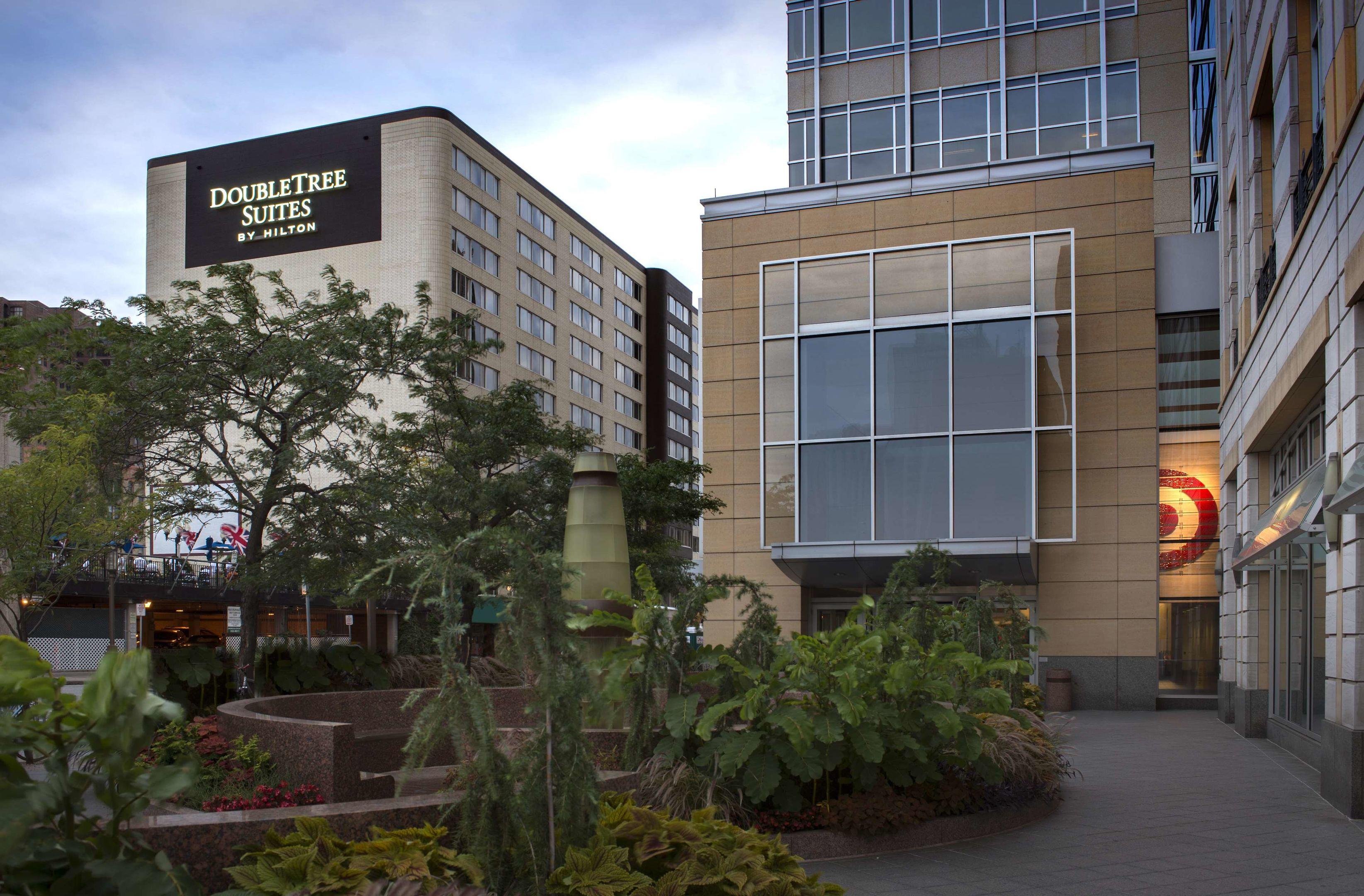 DoubleTree Suites by Hilton Hotel Minneapolis — photo 5