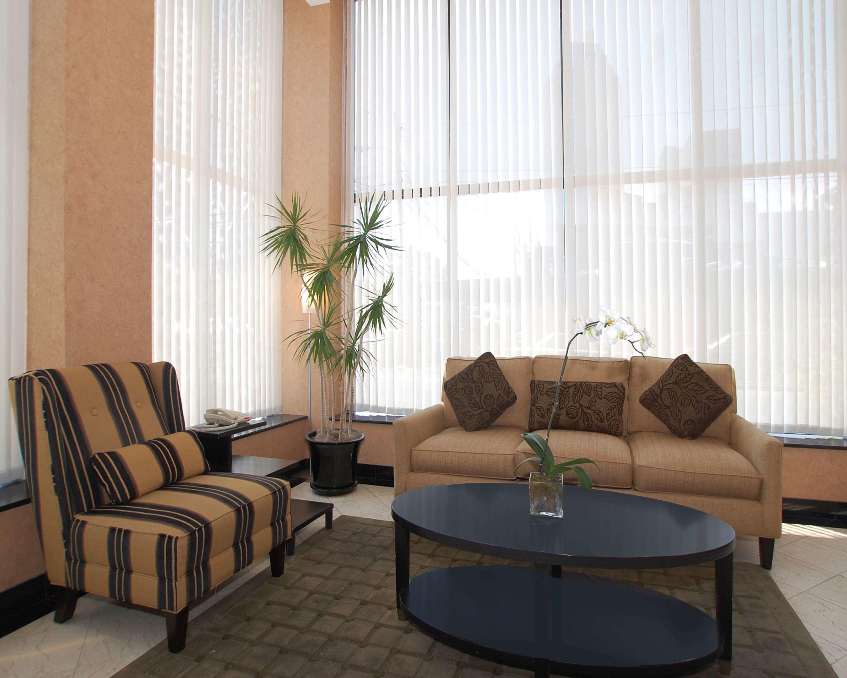 Red Lion Inn & Suites Long Island City — photo 5