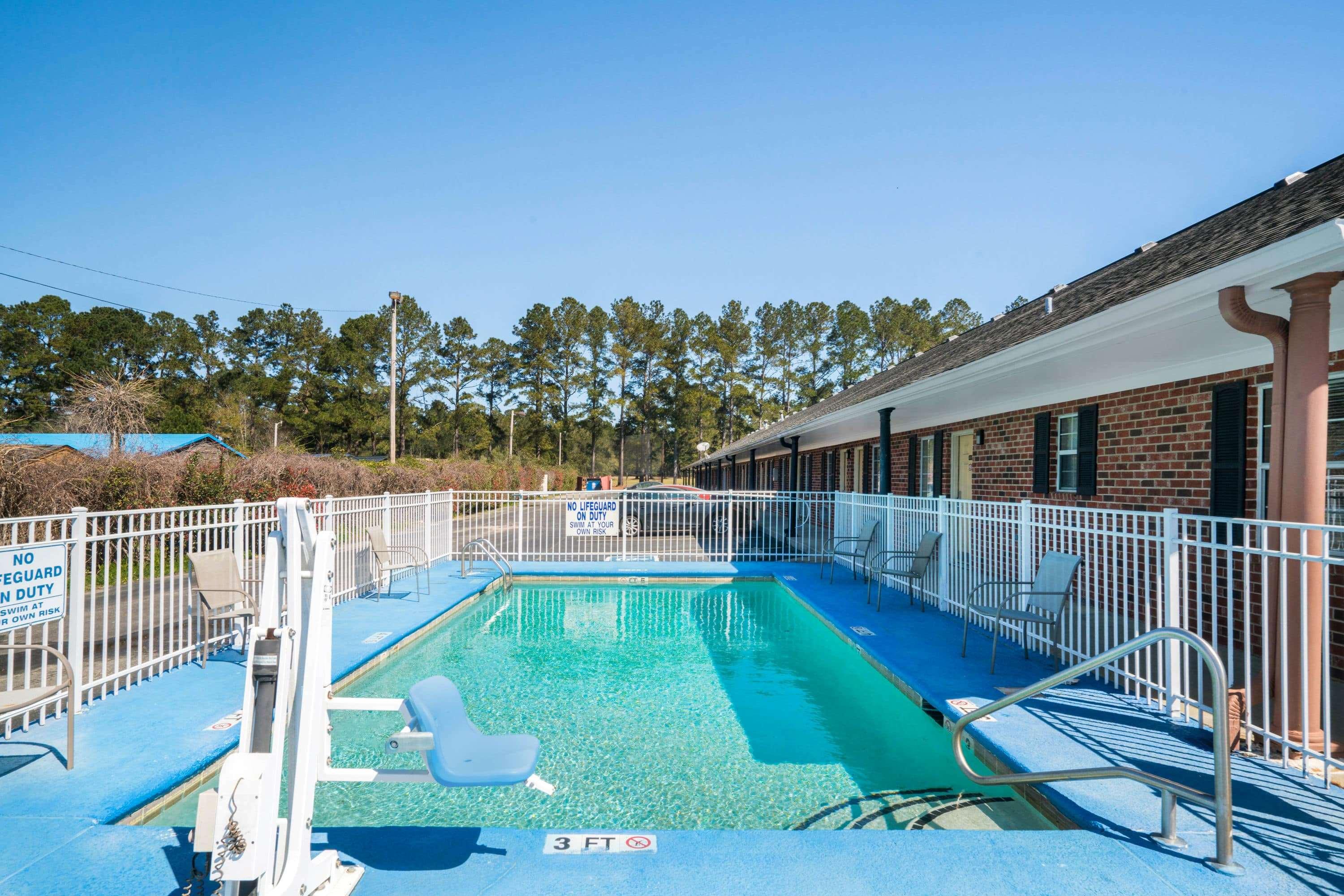 Travelodge by Wyndham Santee — photo 4