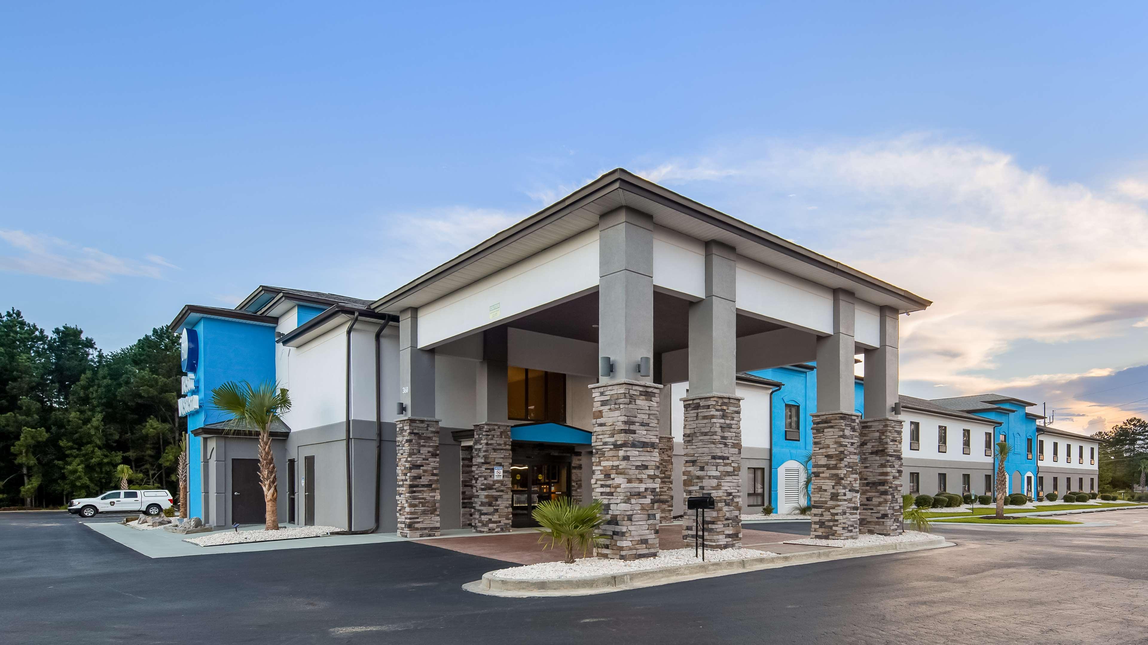 Best Western Shallotte / Ocean Isle Beach Hotel — photo 4