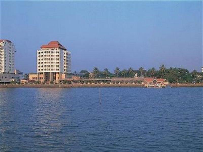 The Gateway Marine Drive, Ernakulam — photo 2