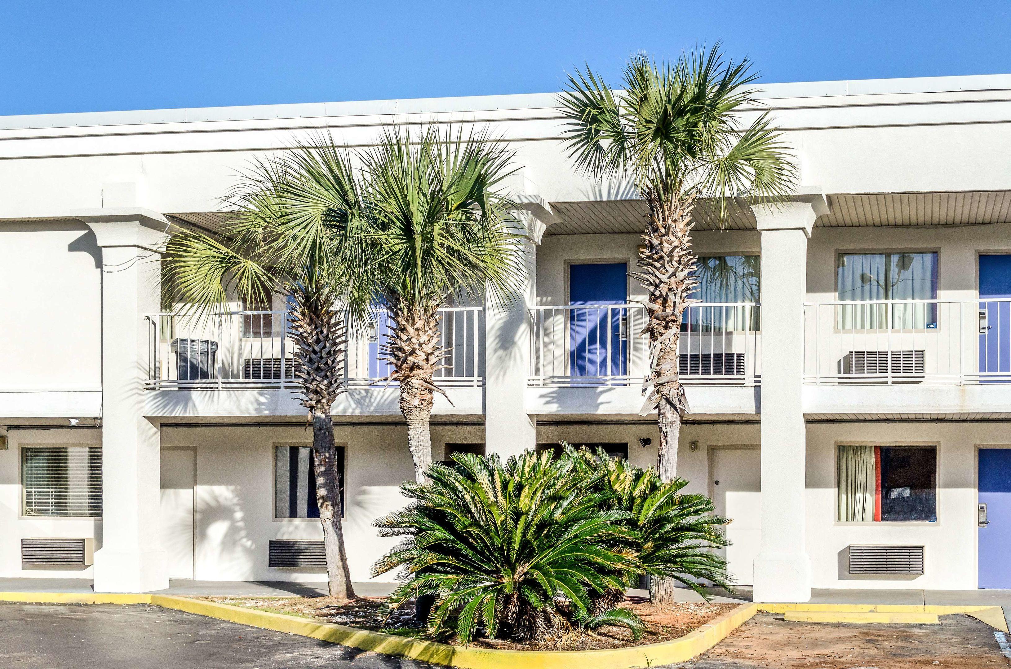 Motel 6 Saraland AL — photo 4