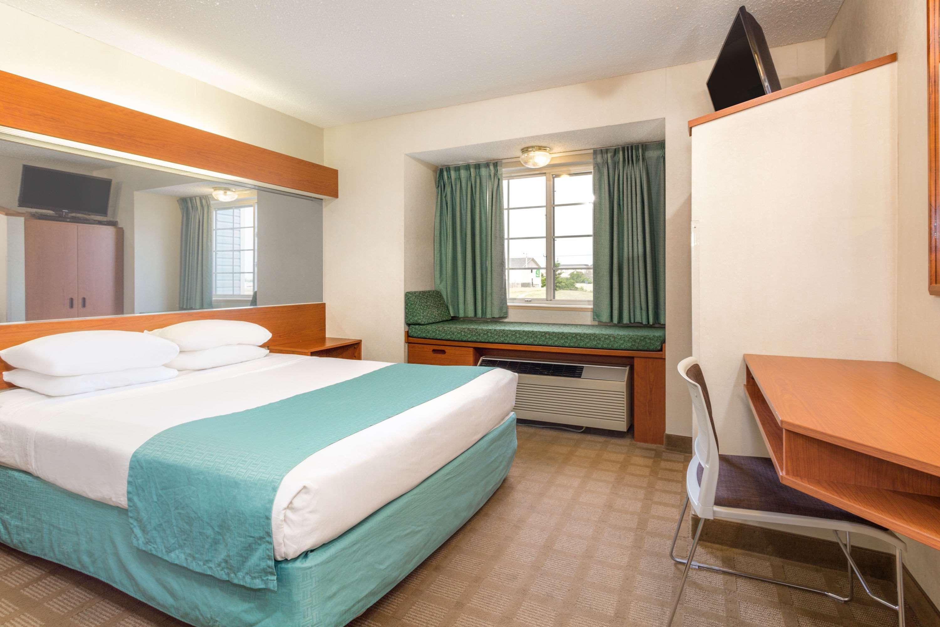 Microtel Inn & Suites by Wyndham Dry Ridge — photo 5
