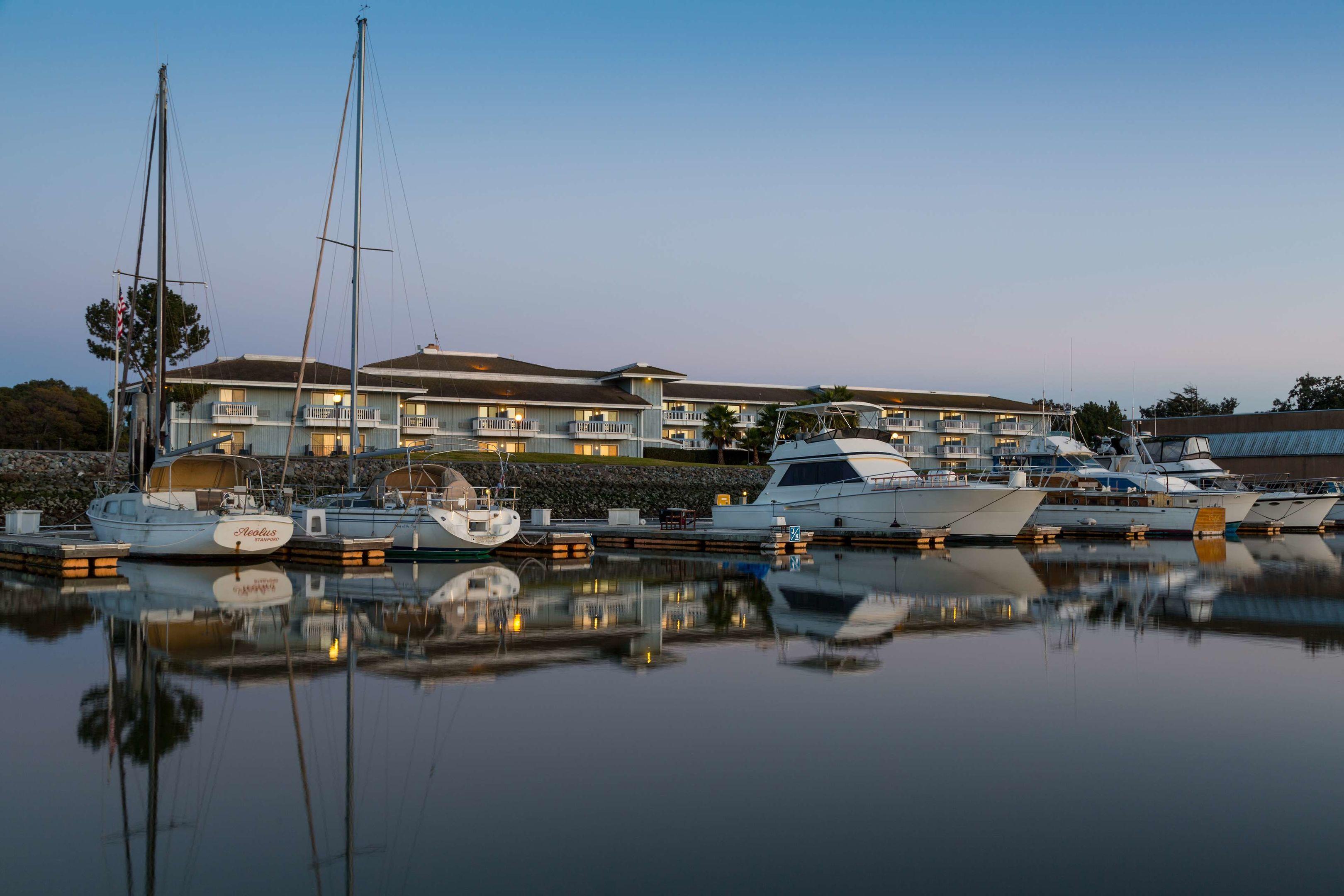 San Leandro Marina Inn — photo 4