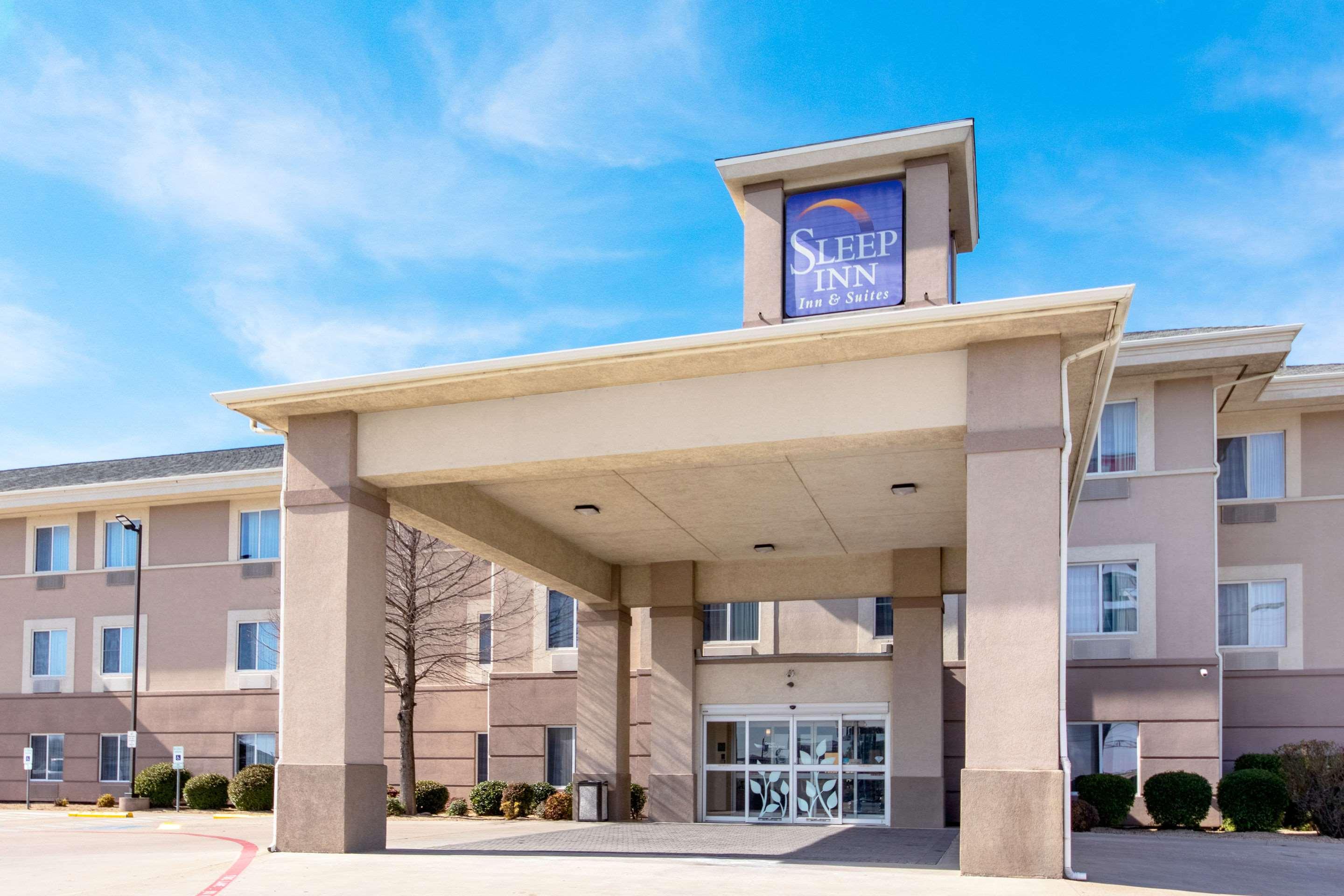 Sleep Inn & Suites — photo 4