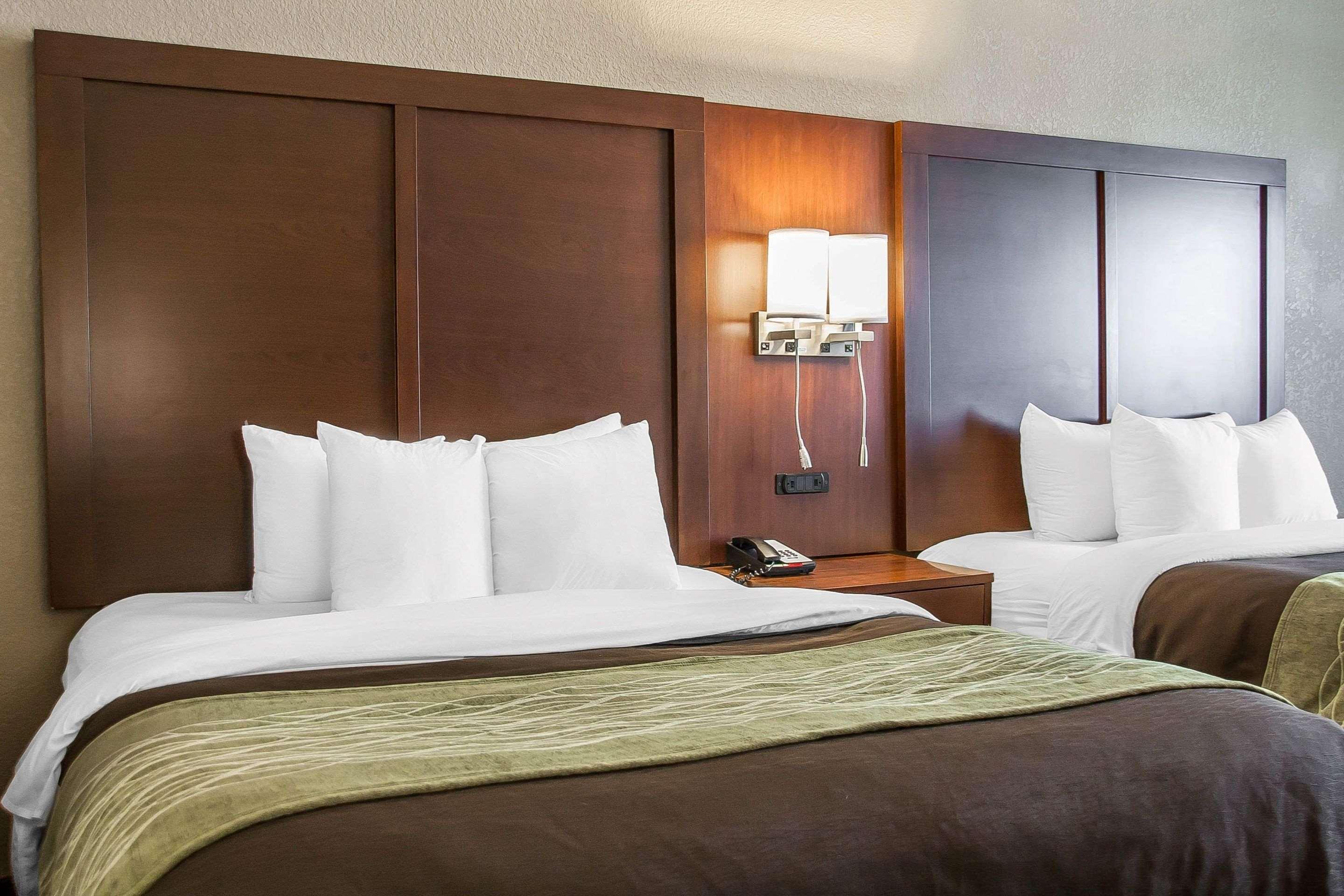 Comfort Inn Fergus Falls — photo 5