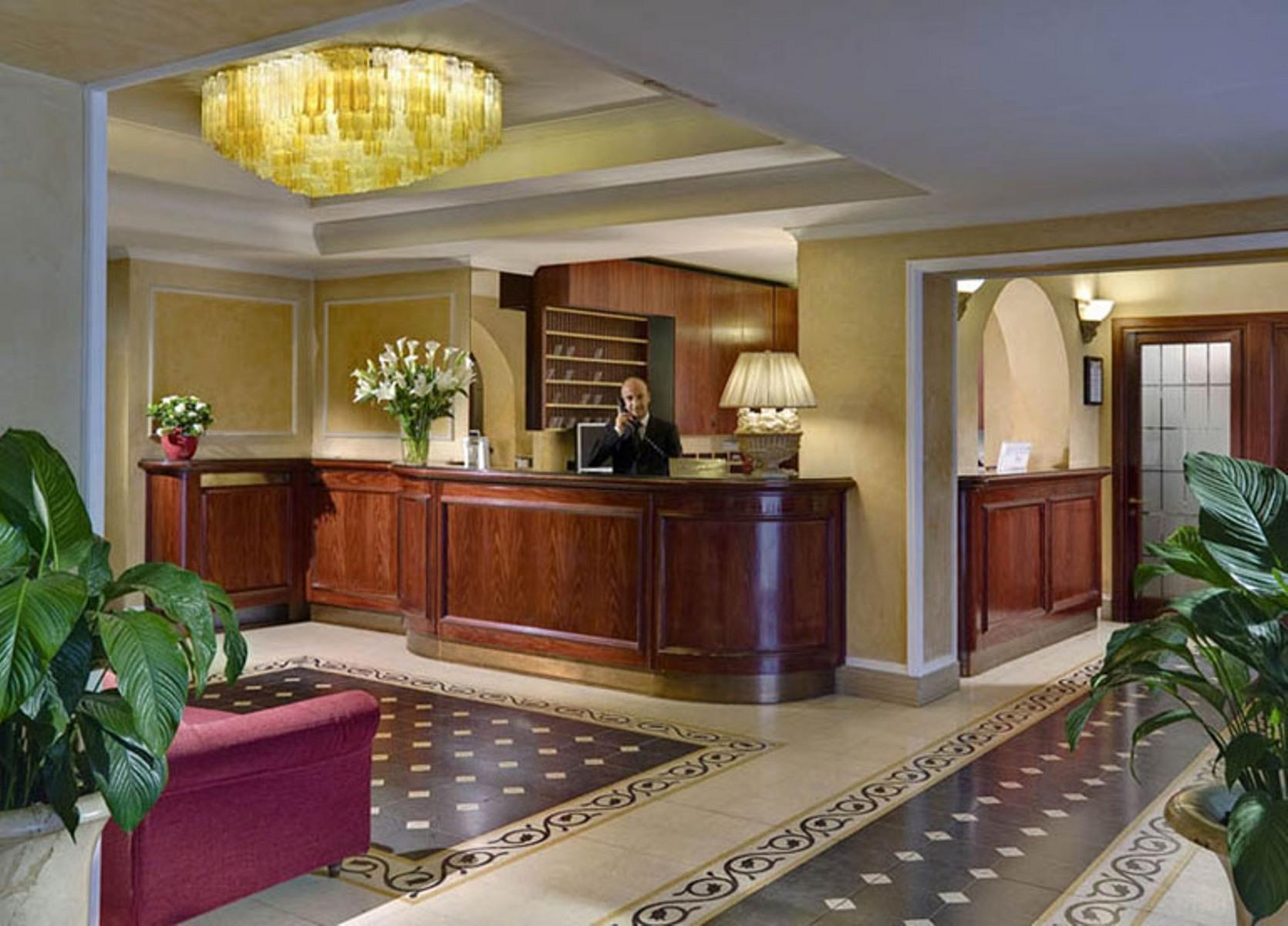 Hotel Corona d' Italia — photo 5