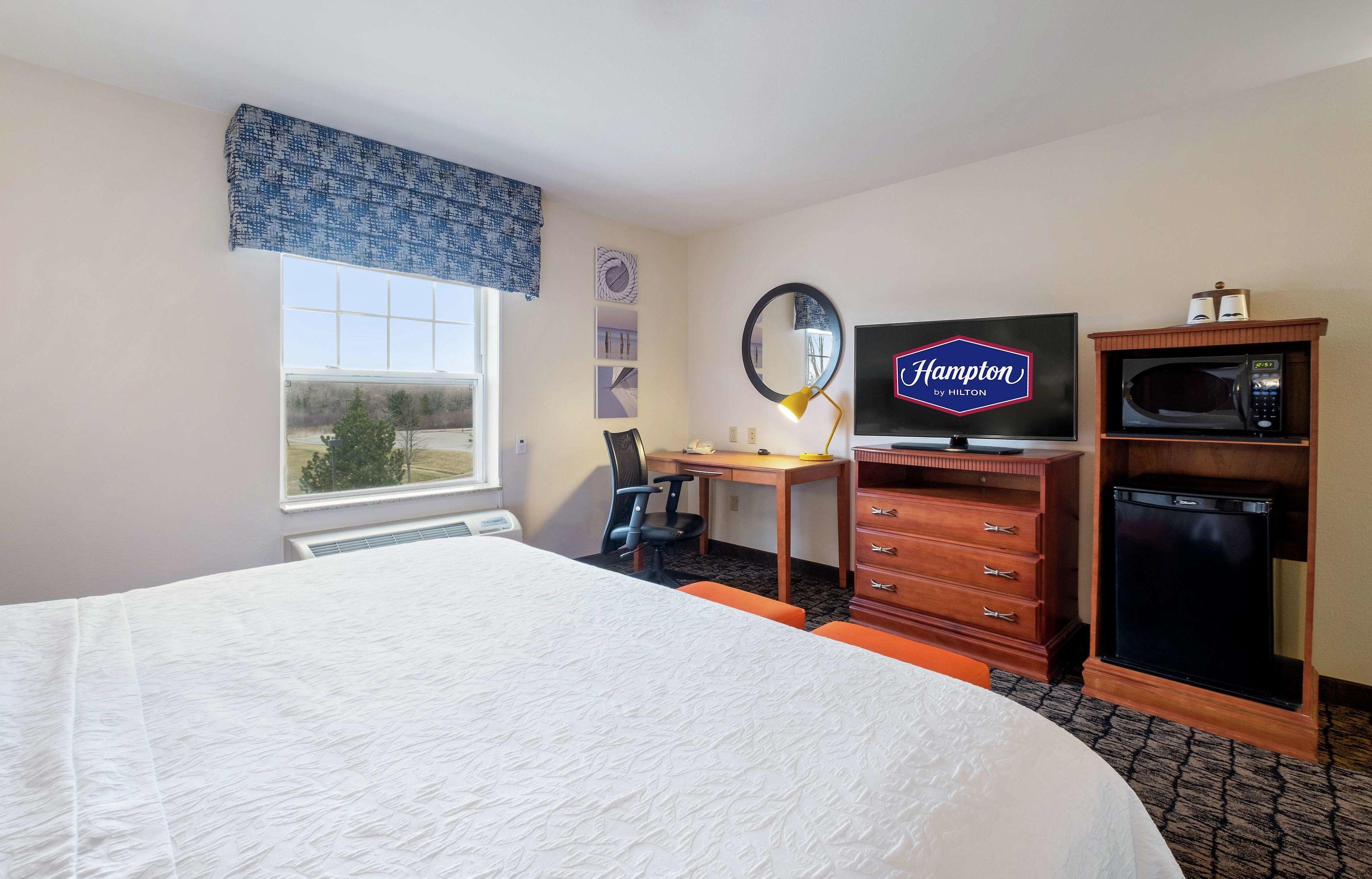 Hampton Inn & Suites Rockland — photo 5