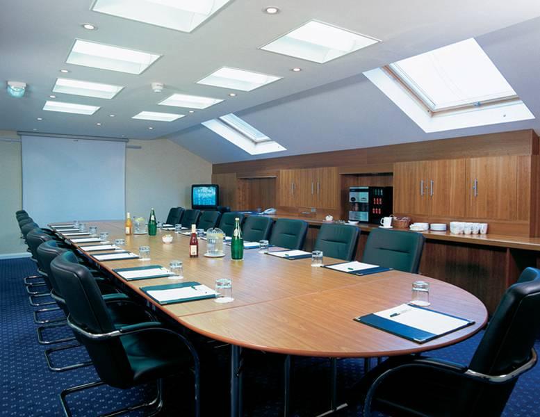 Holiday Inn London-Heathrow M4, Jct. 4 — photo 5