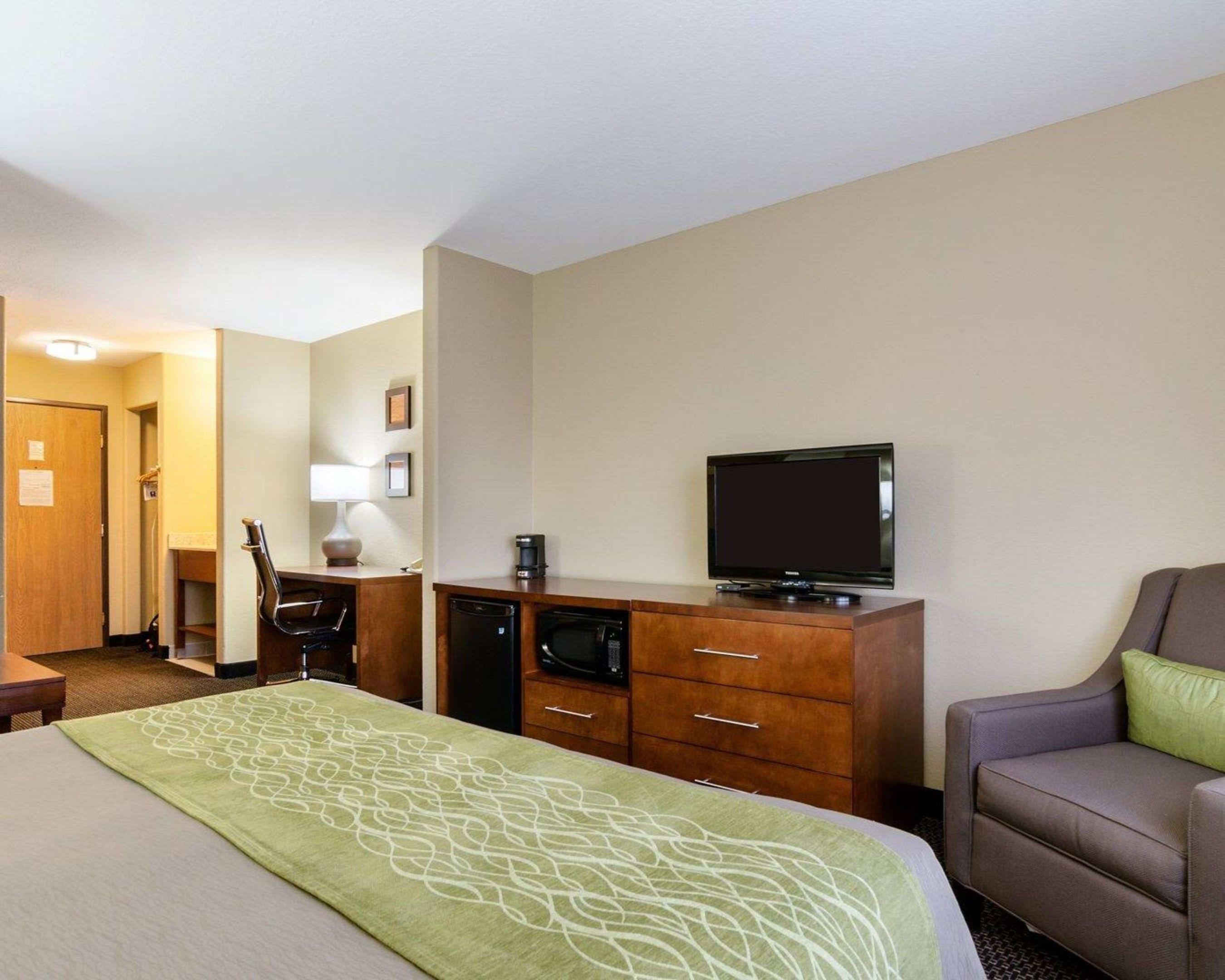 Comfort Inn — photo 4