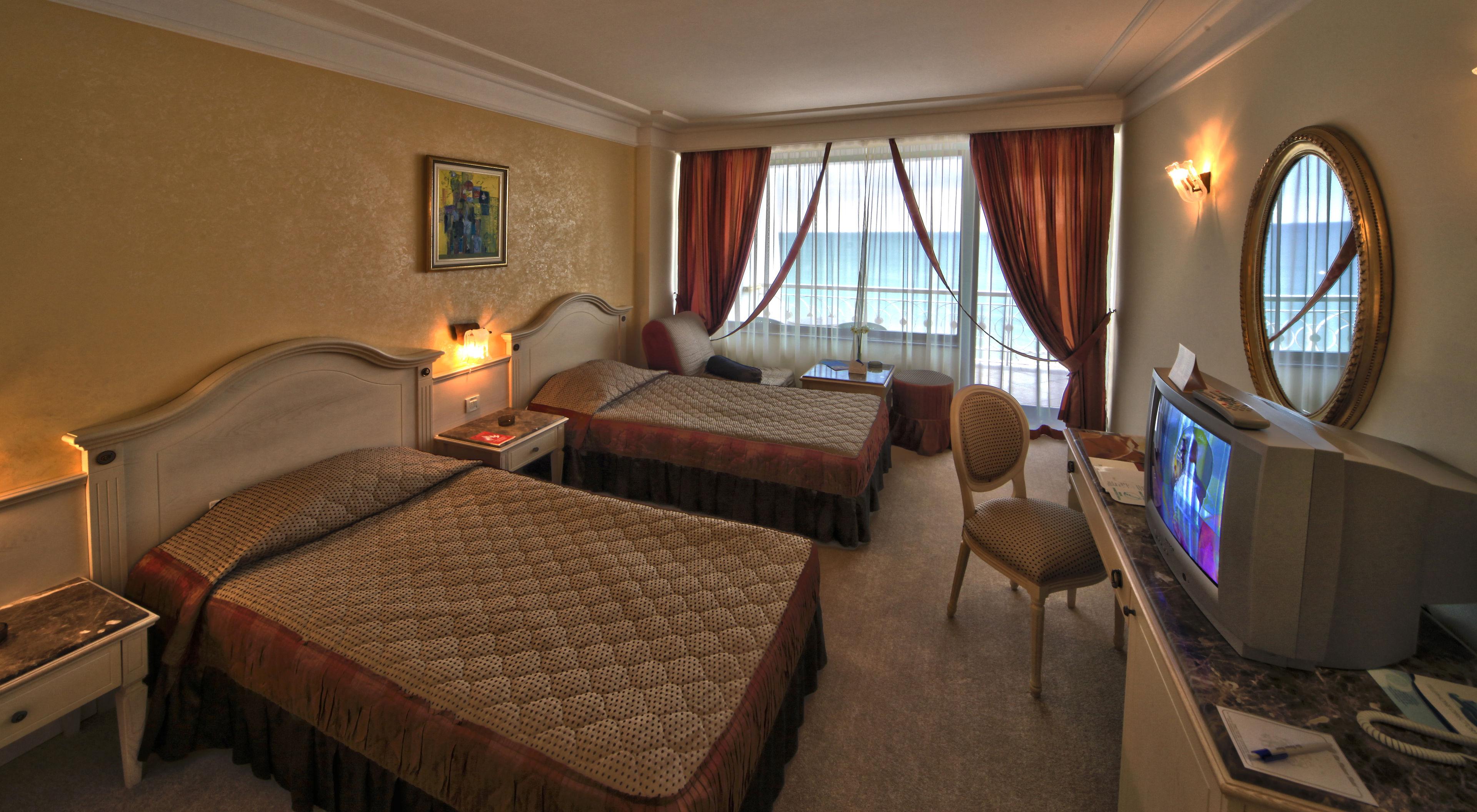 The Palace Hotel — photo 5