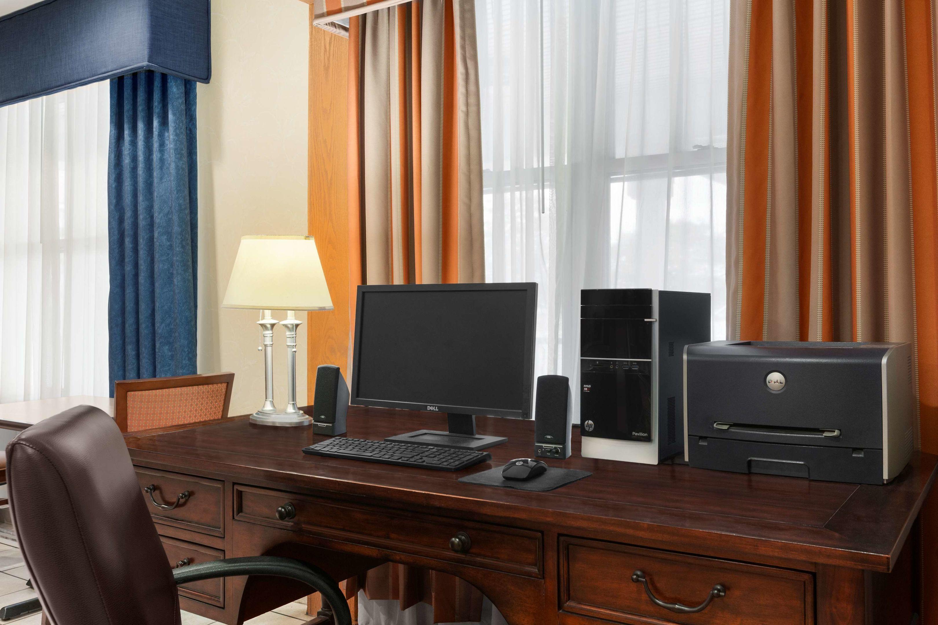 Country Inn & Suites by Radisson, Holland, MI — photo 5
