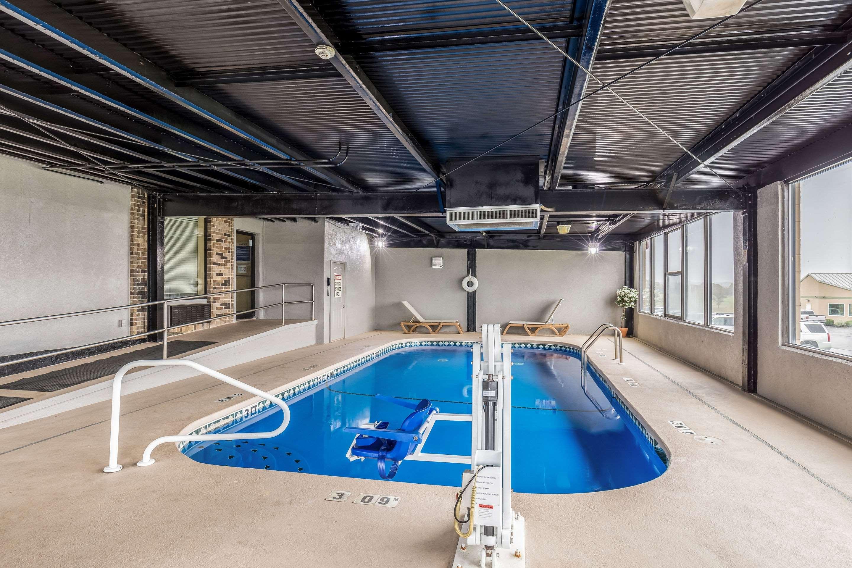 Quality Inn Rolla — photo 3