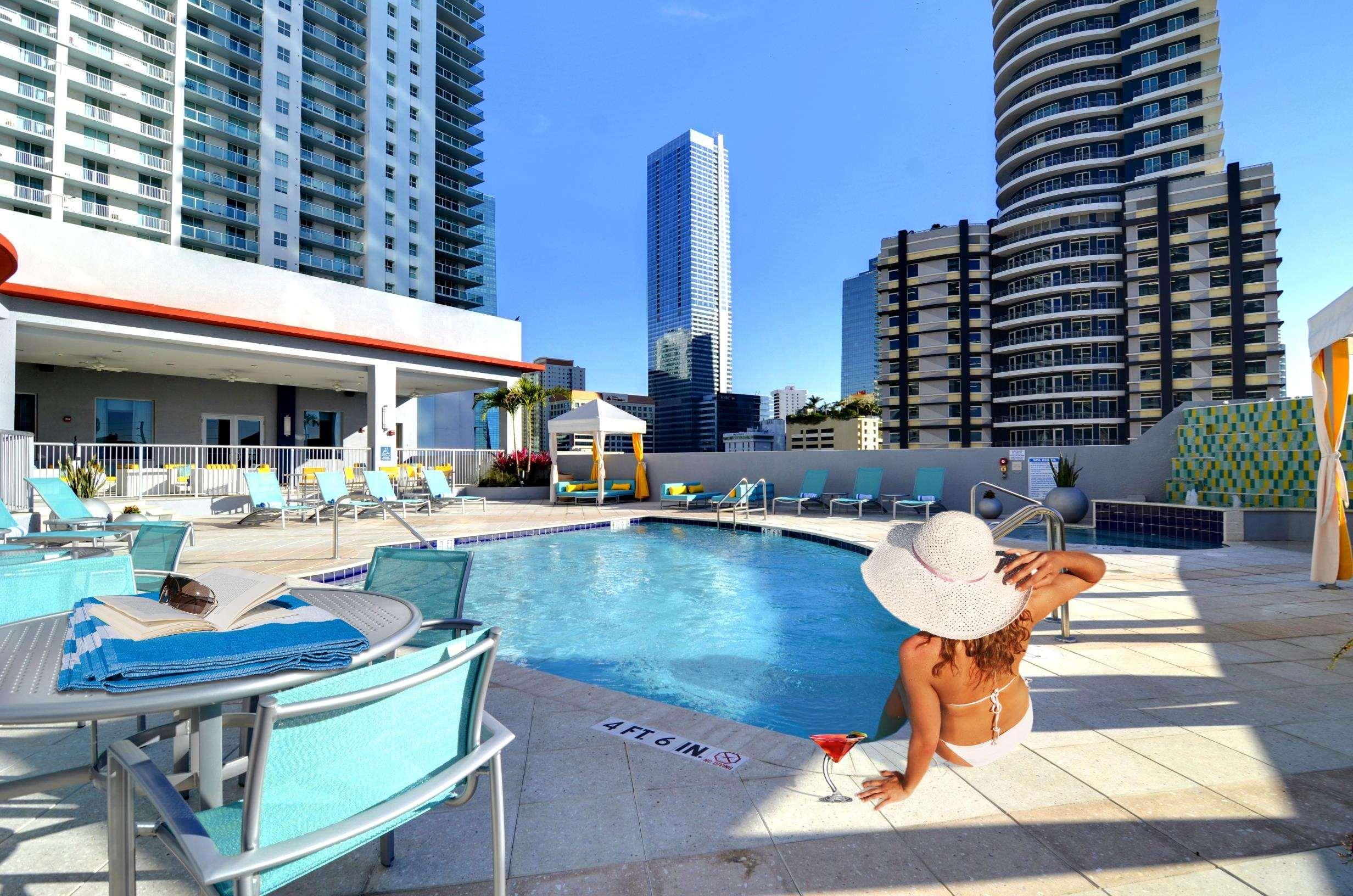 Hampton Inn & Suites Miami Brickell-Downtown — photo 5