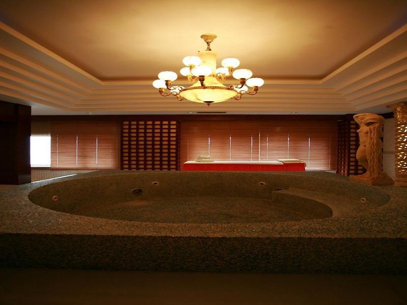 Crowne Plaza Lake Malaren Shanghai — photo 4