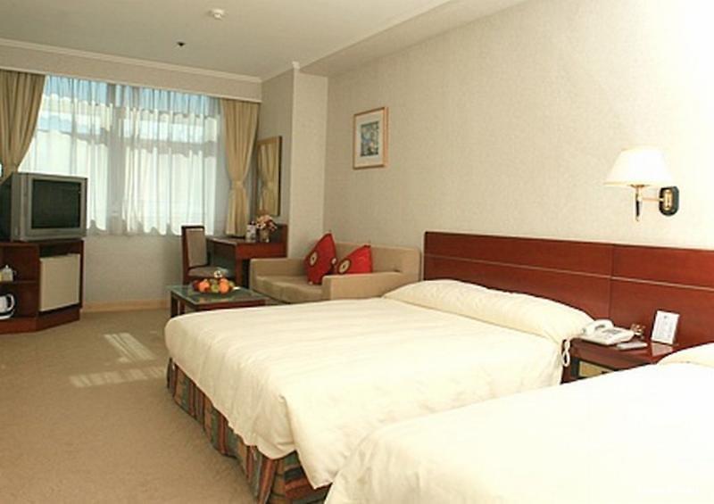 West Hotel — photo 4