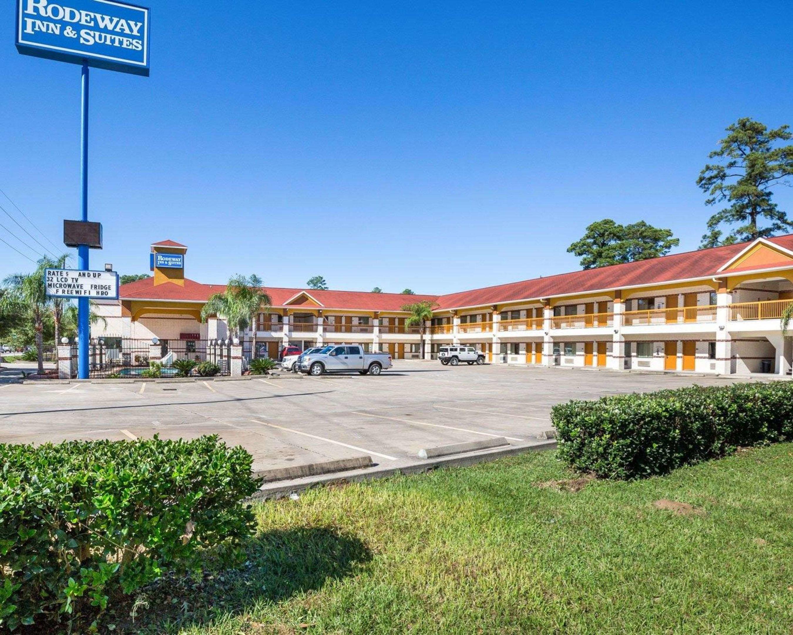 Rodeway Inn & Suites — photo 4