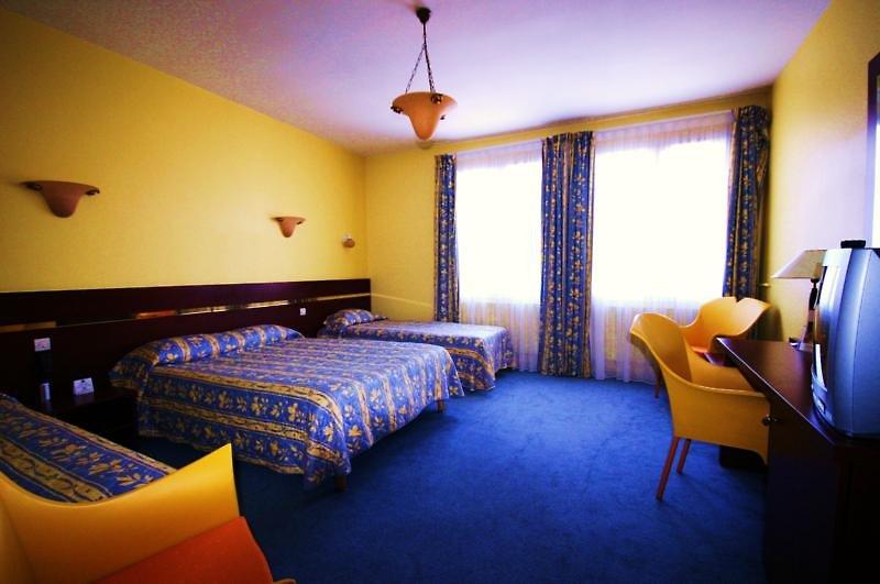 The Originals City, Hôtel Cathédrale, Lisieux (Inter-Hotel) — photo 3