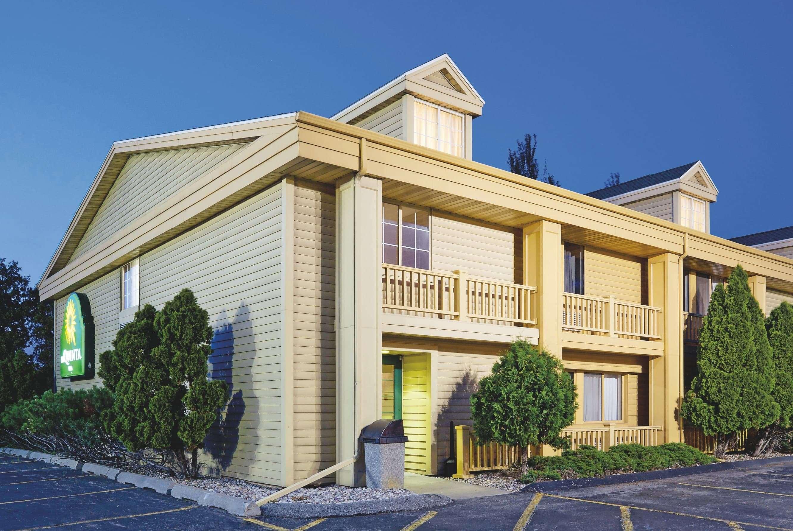 La Quinta Inn Oshkosh — photo 3