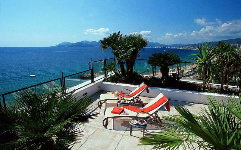 Radisson Blu 1835 Hotel Cannes — photo 4