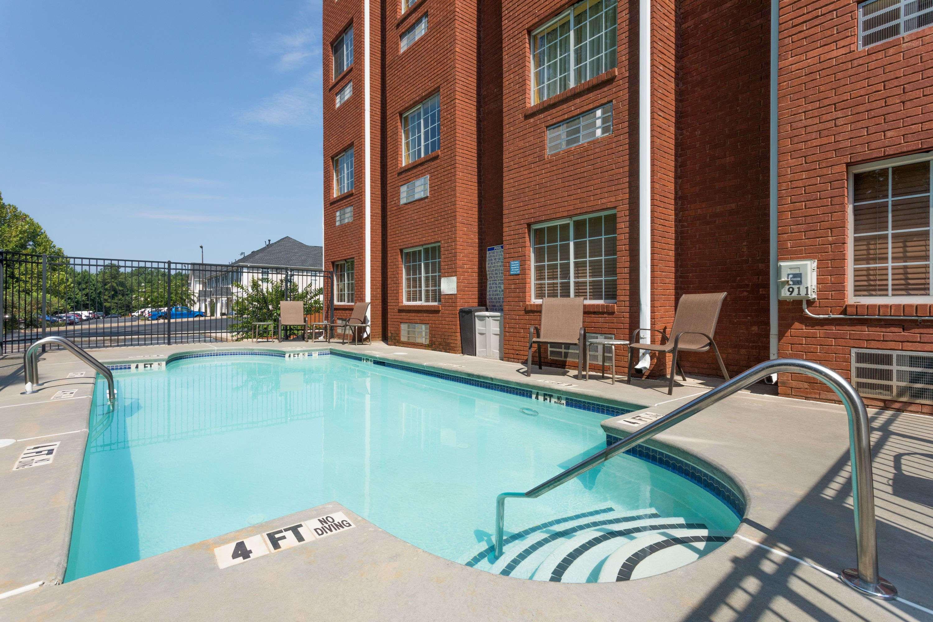 Microtel Inn & Suites by Wyndham Stockbridge/Atlanta South — photo 4