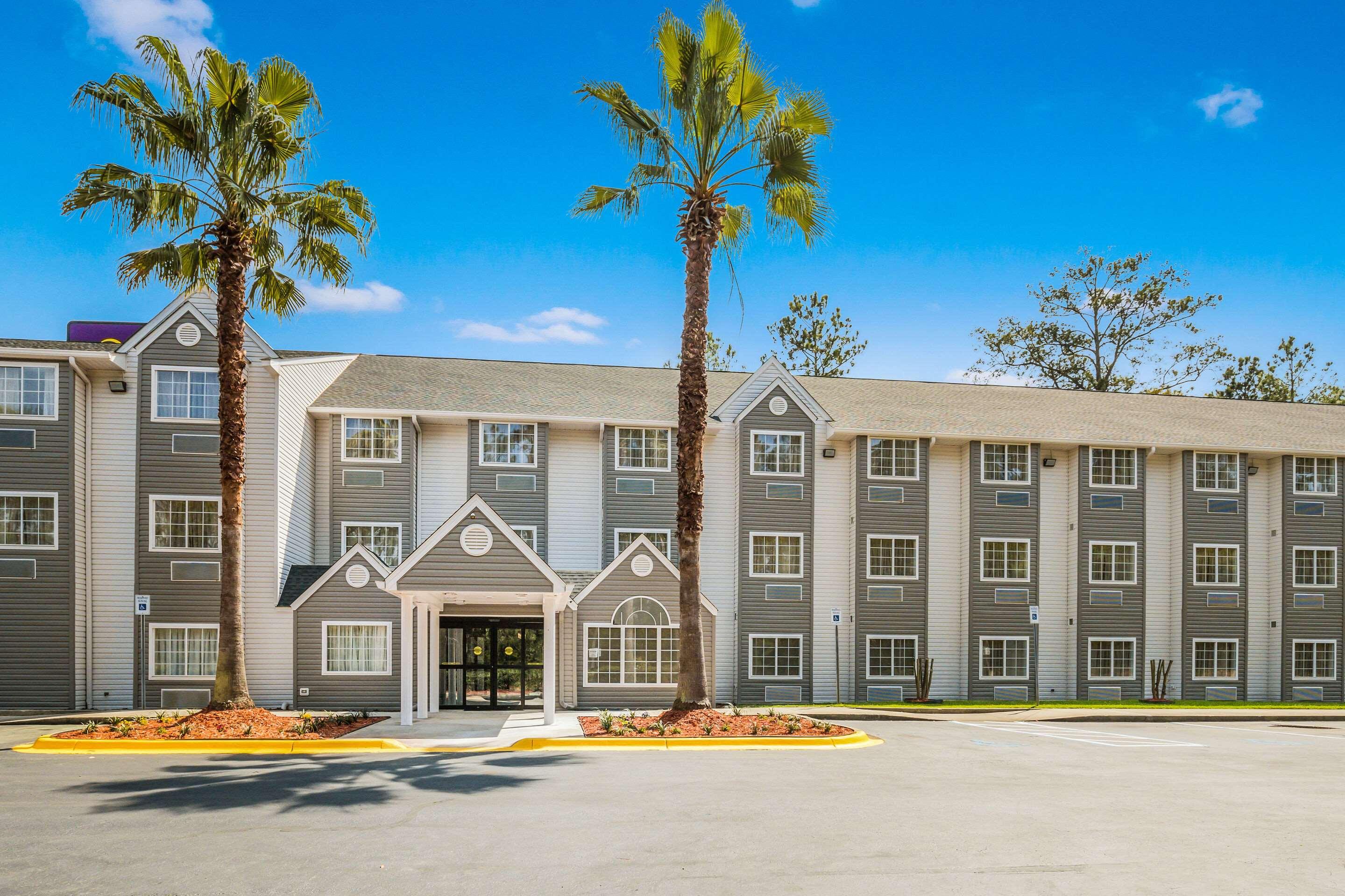 Microtel Inn & Suites by Wyndham Tallahassee — photo 4