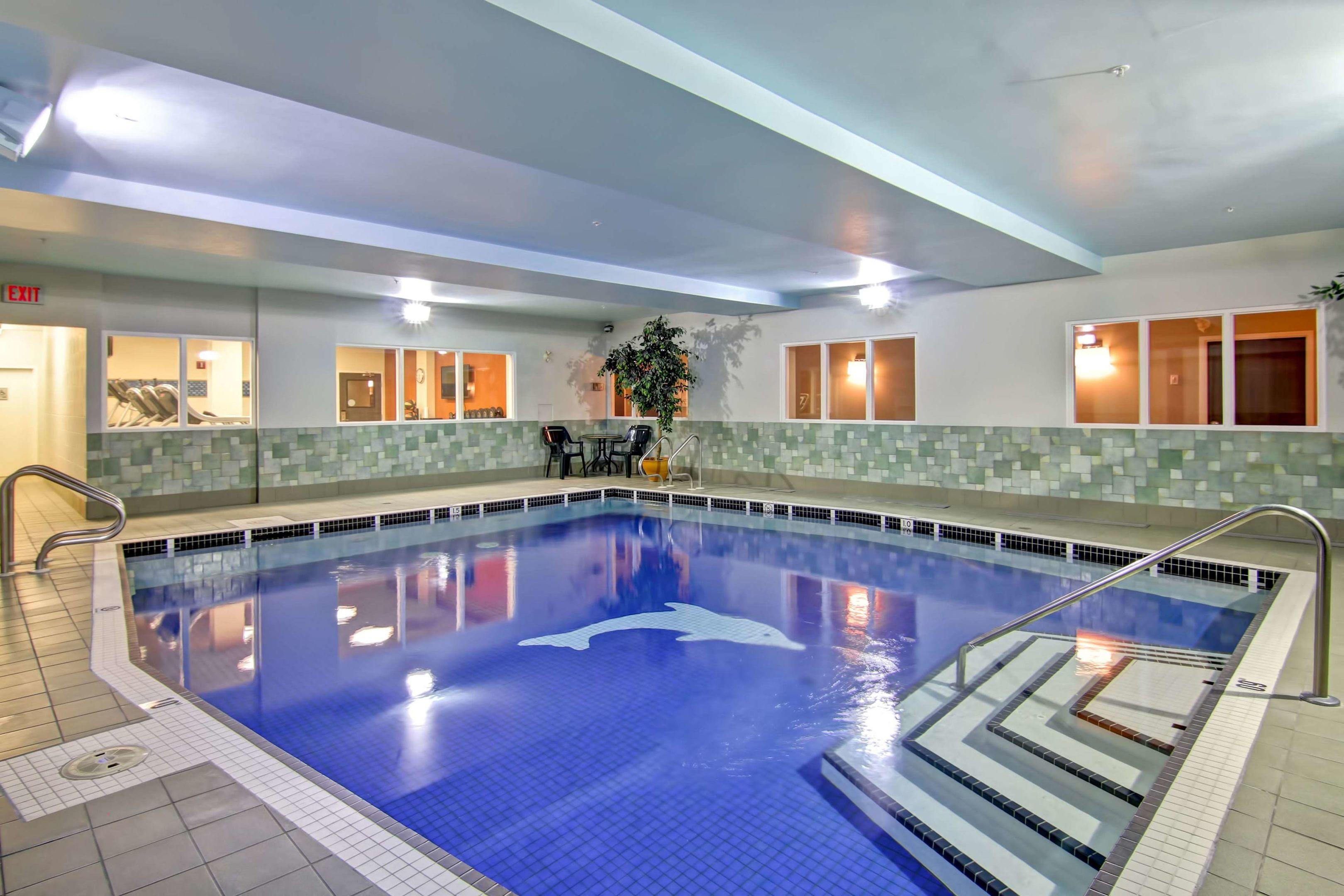 Hampton Inn & Suites by Hilton Calgary Airport — photo 3