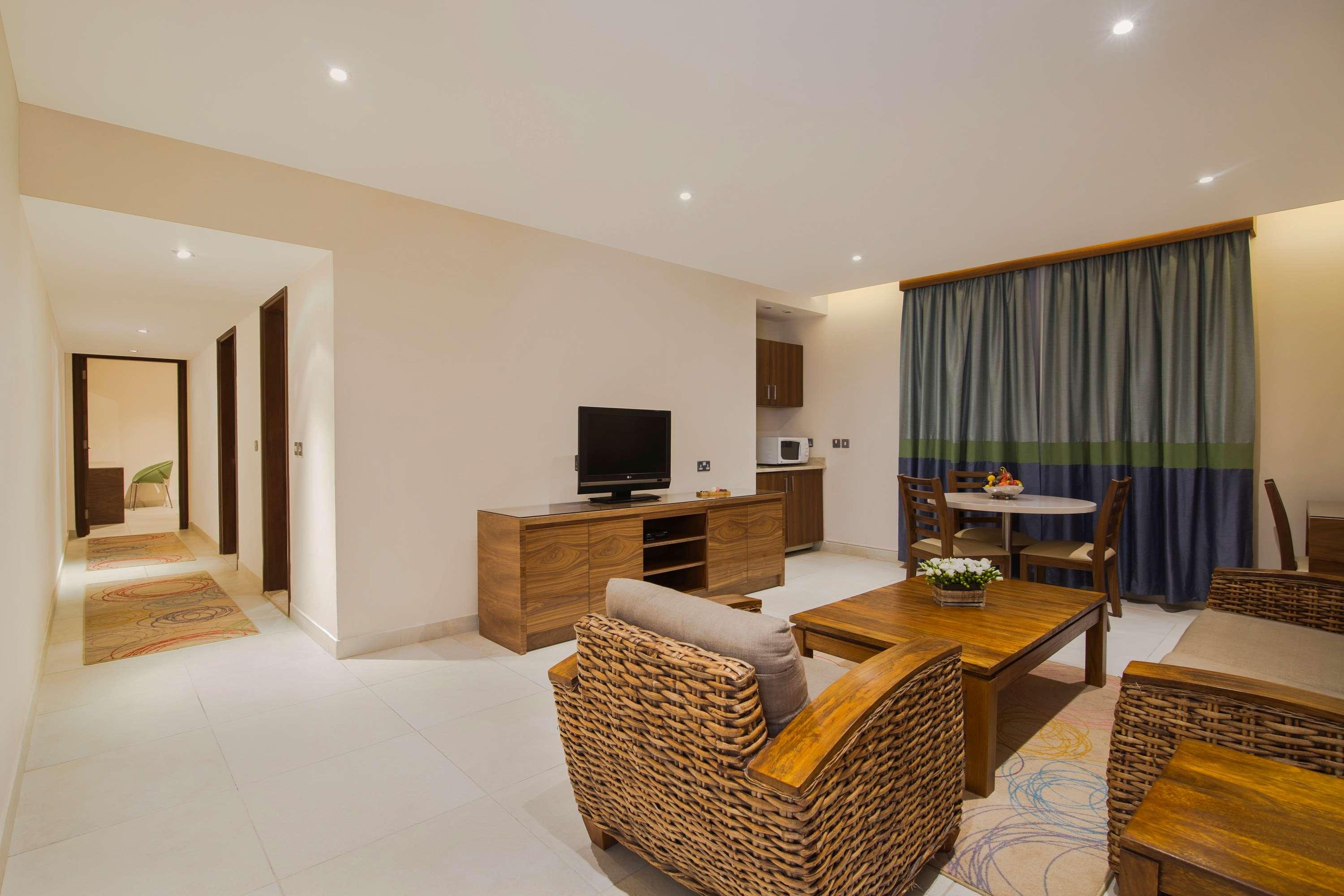 The Palms Beach Hotel And Spa — photo 5