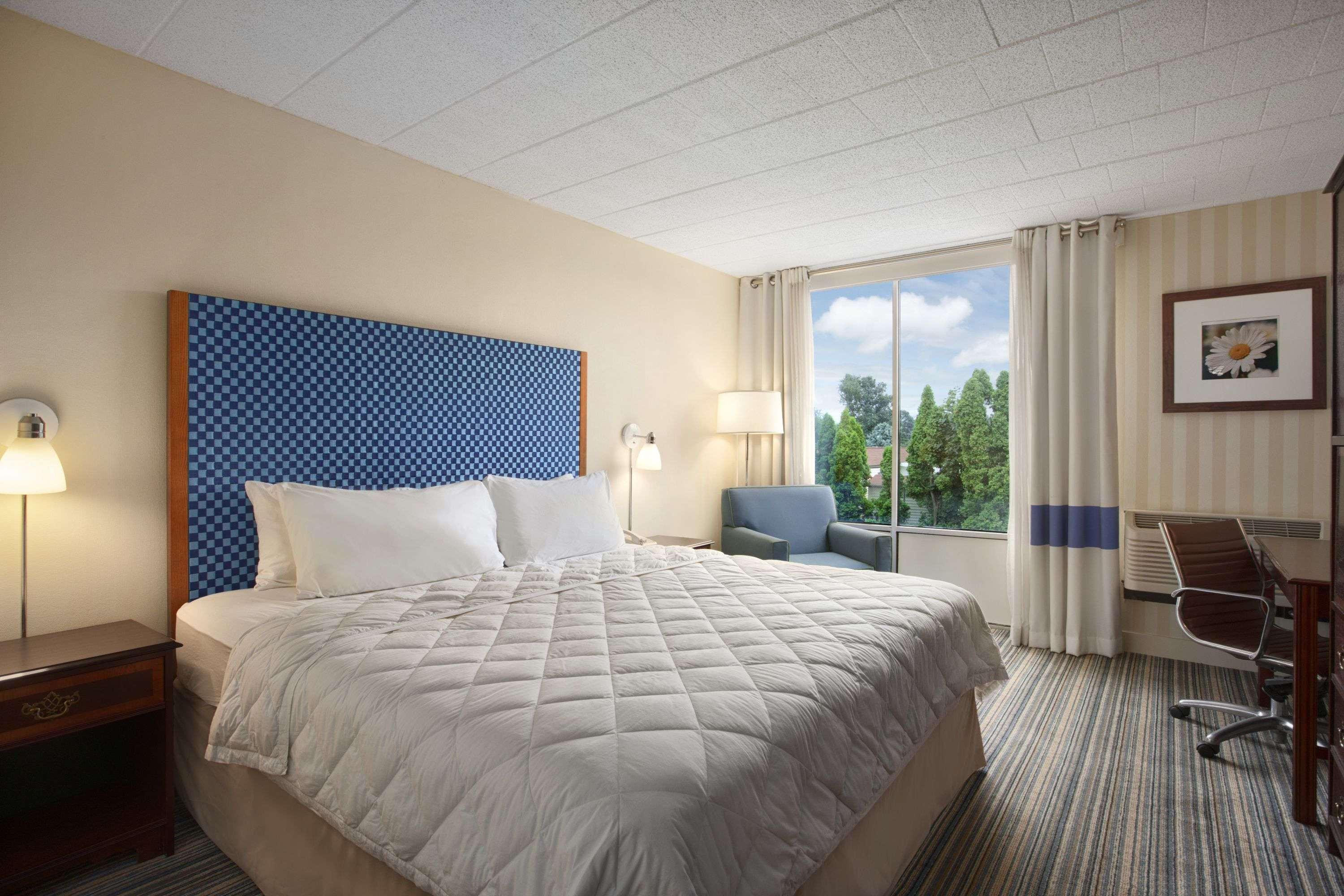 Days Hotel Allentown Airport / Lehigh Valley — photo 4