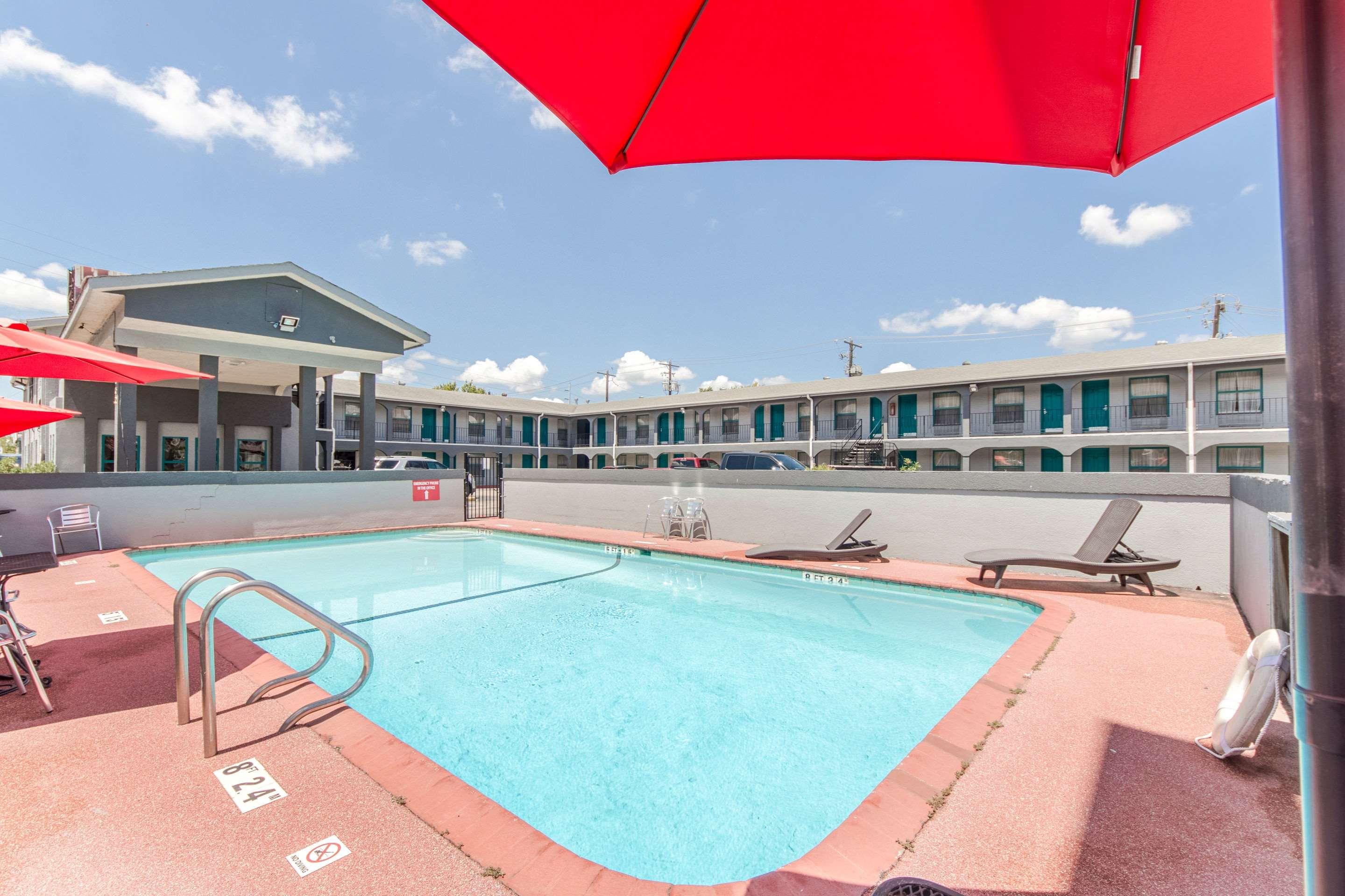 Rodeway Inn University/Downtown — photo 4