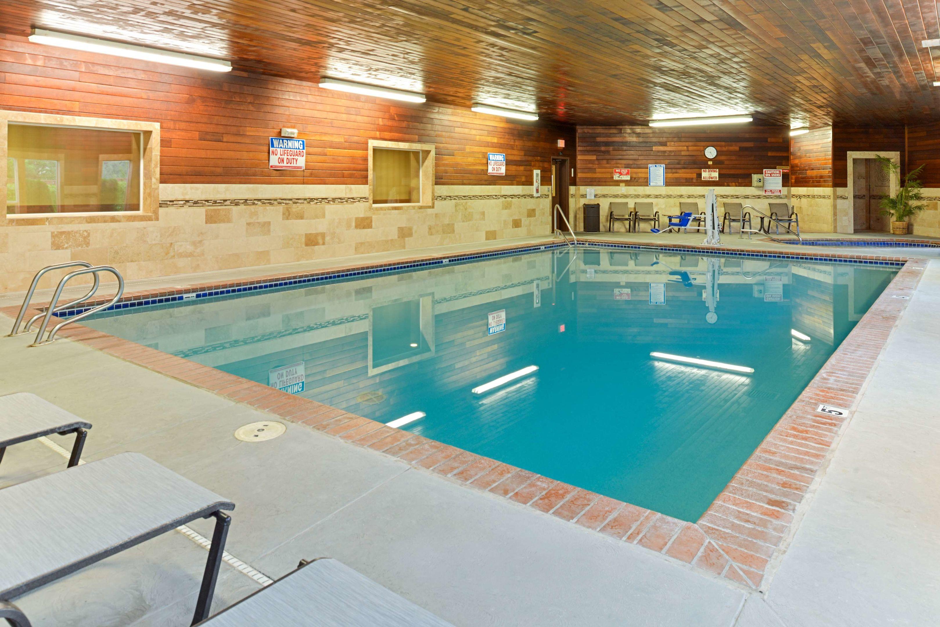 Best Western Plus Landmark Inn — photo 4