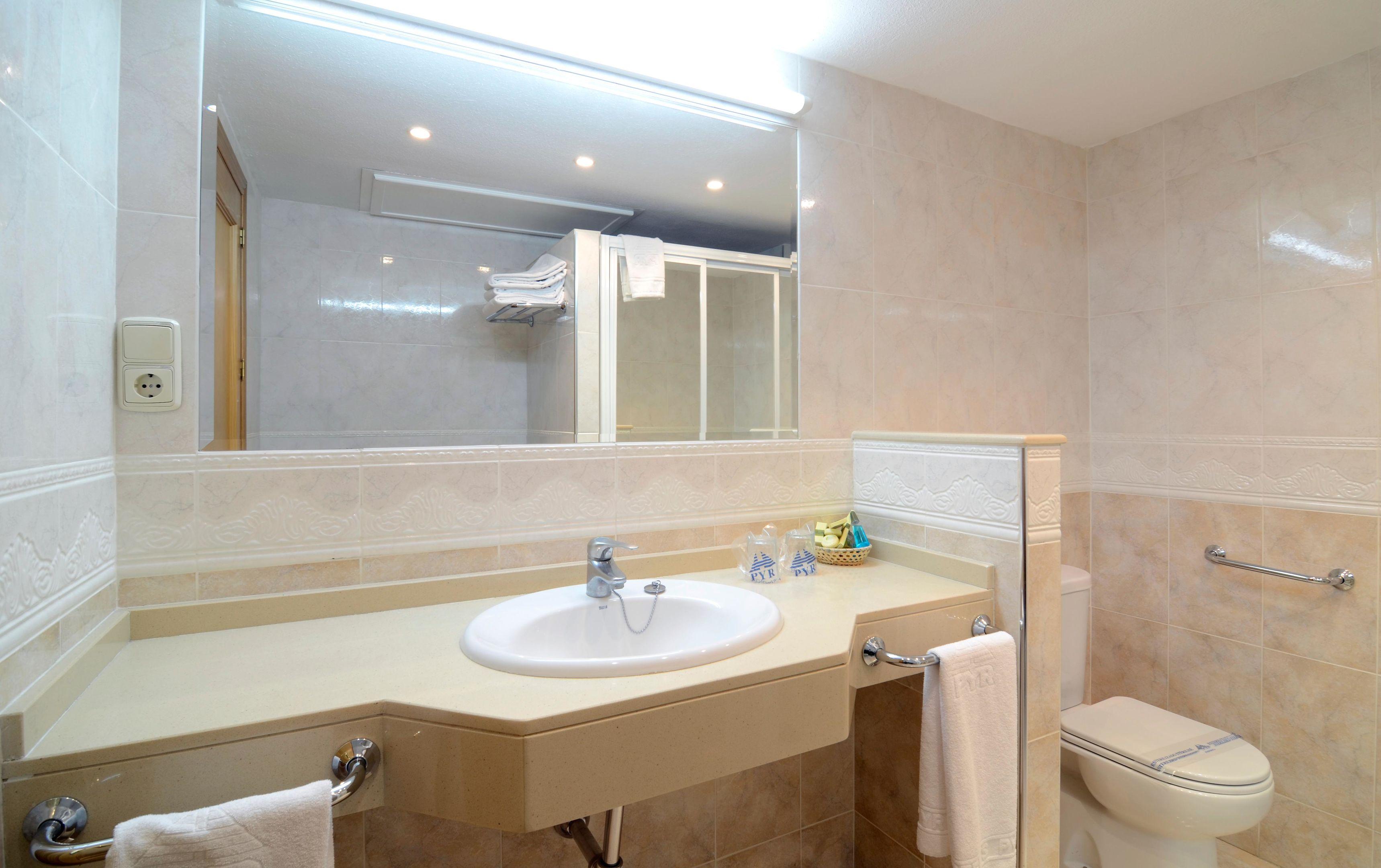 Hotel Apartamentos Pyr Fuengirola — photo 4