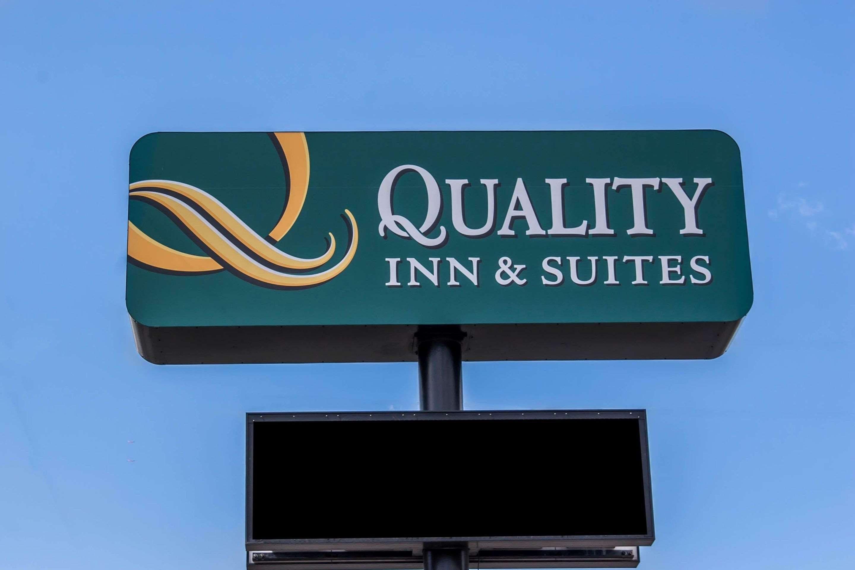 Quality Inn & Suites — photo 3